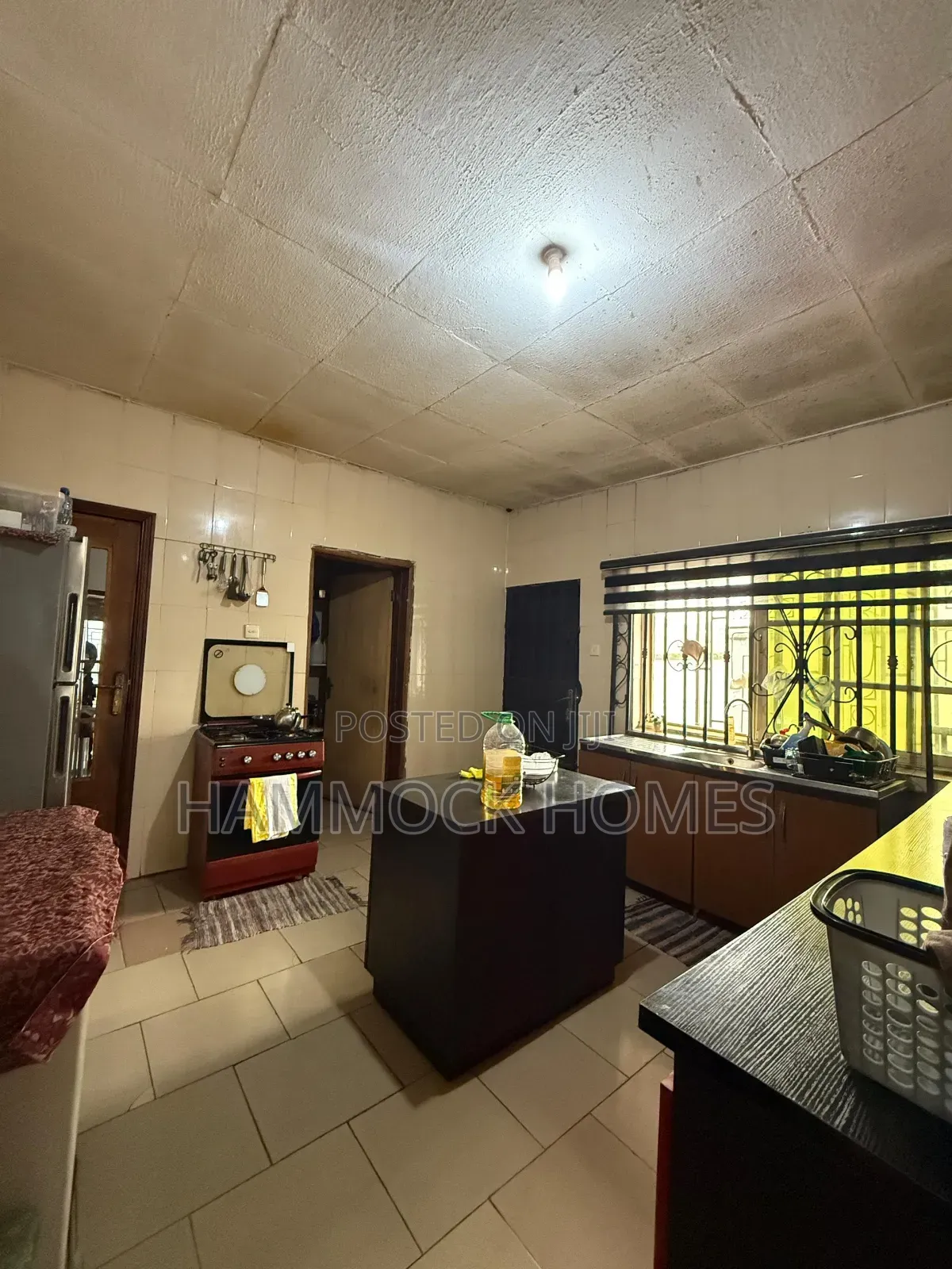 4bdrm Bungalow in Yanbule Estate, Akobo for sale