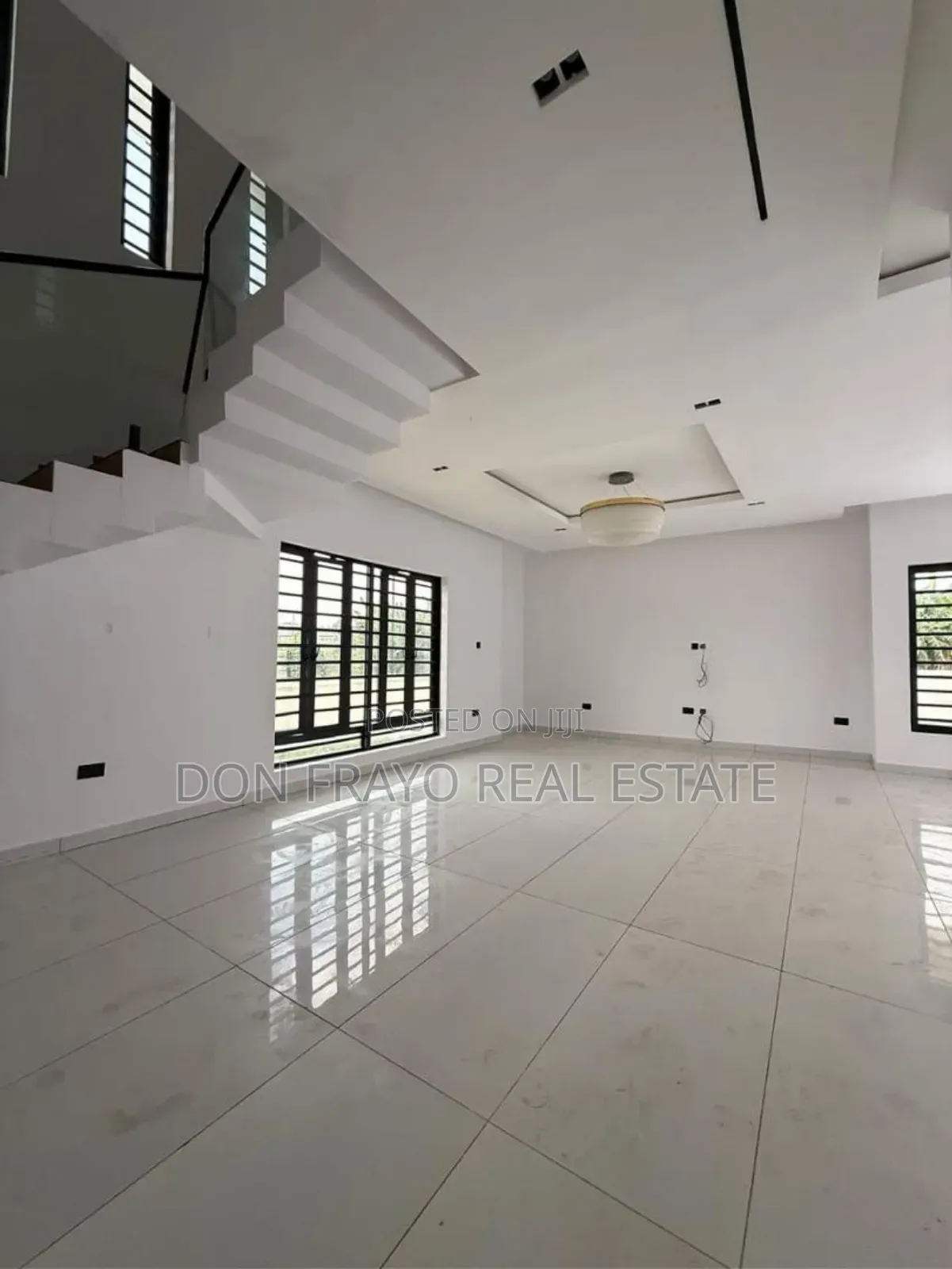 4bdrm Duplex in Kolapo Ishola Gra, Akobo for sale