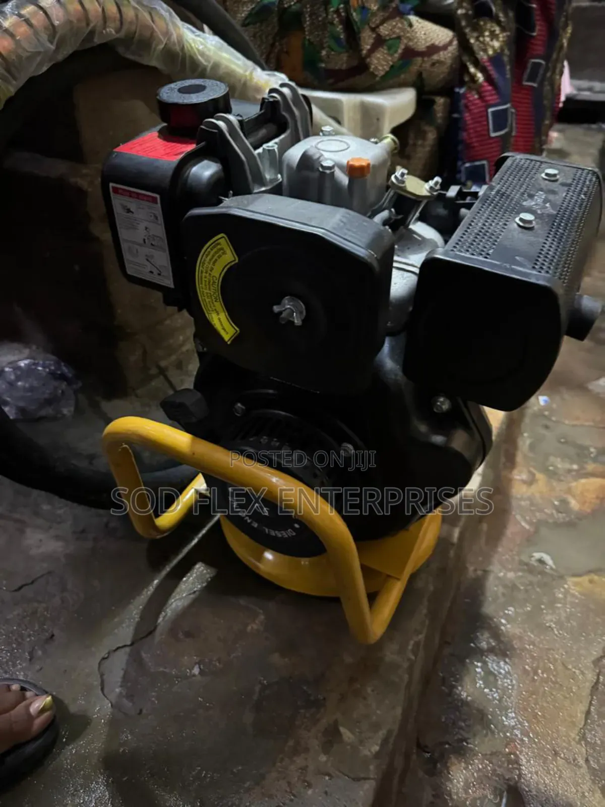 Rugged Diesel Poker Vibrator Machine With Hose