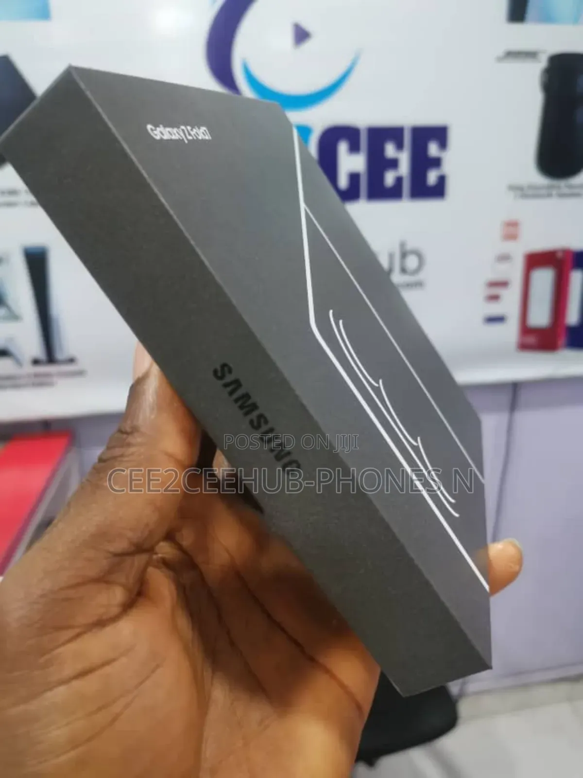 New Samsung Z 16 GB Black