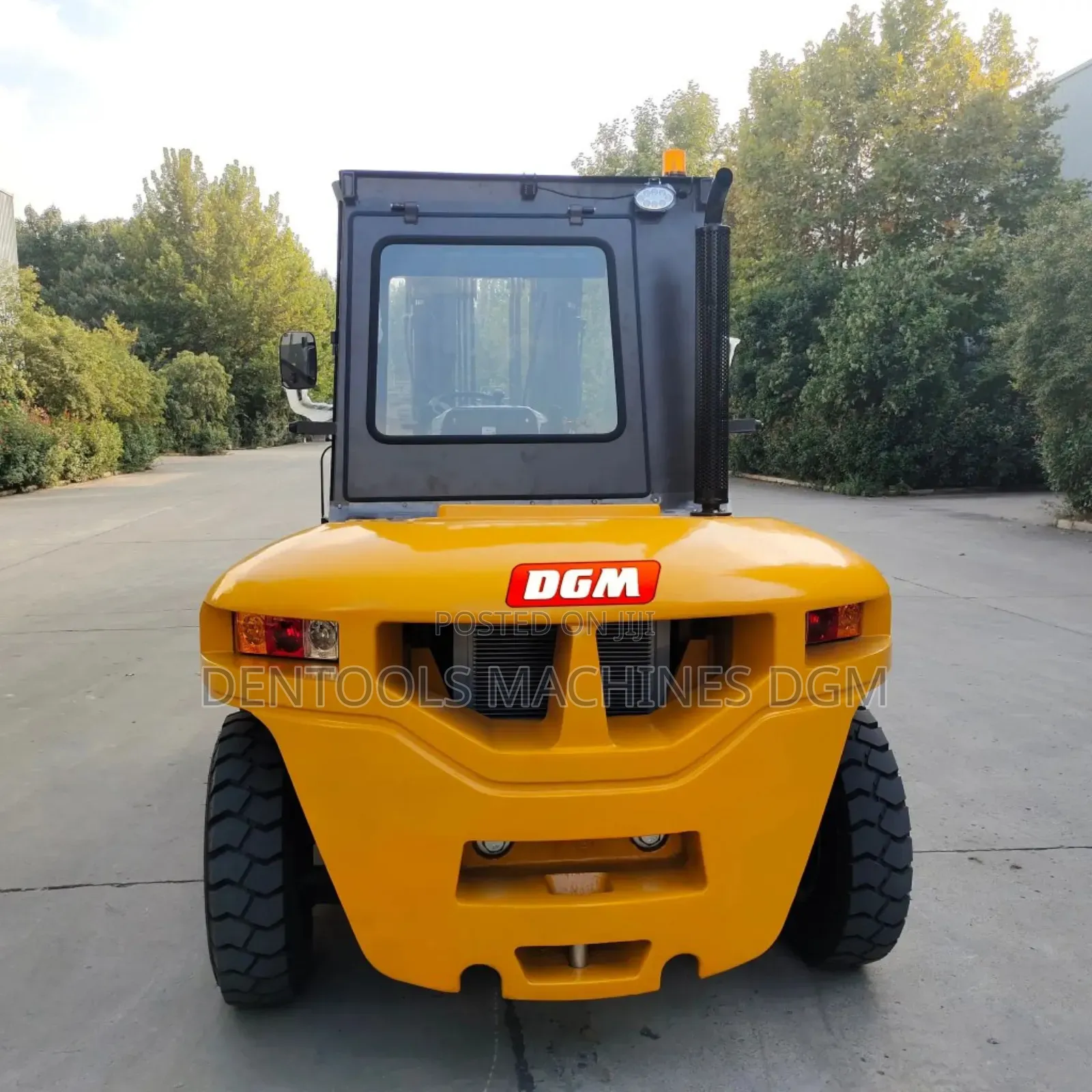 DGM Mobile Forklift 10tons