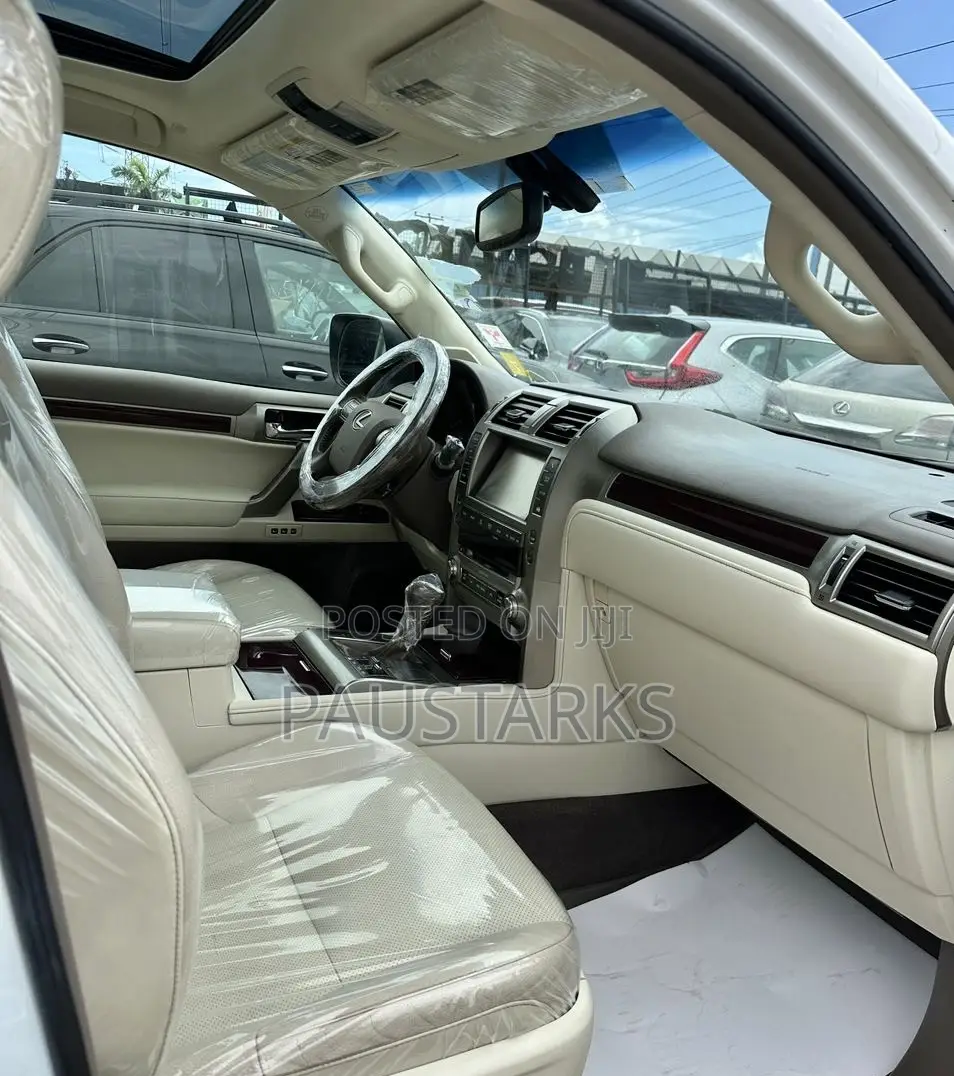 Lexus GX 460 Luxury 2019 White