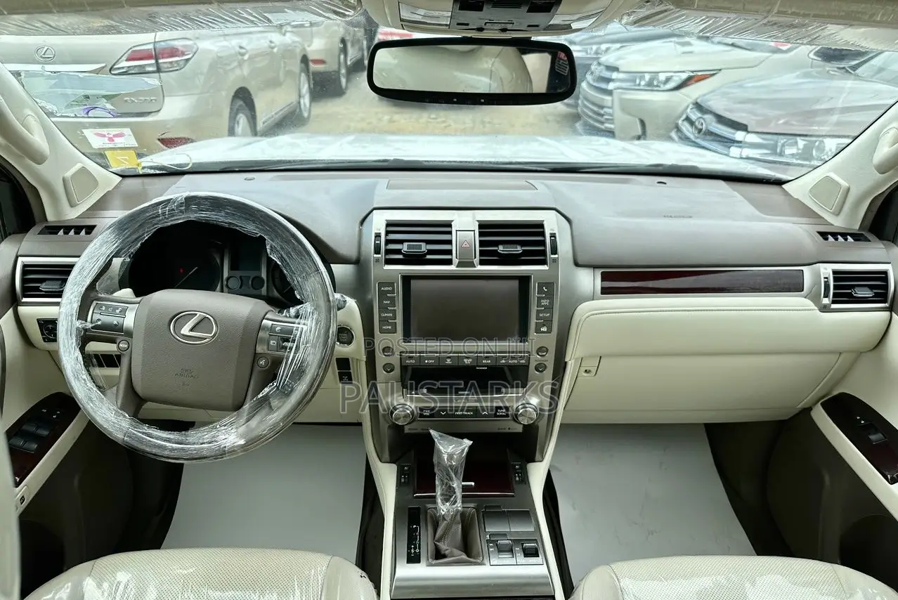 Lexus GX 460 Luxury 2019 White