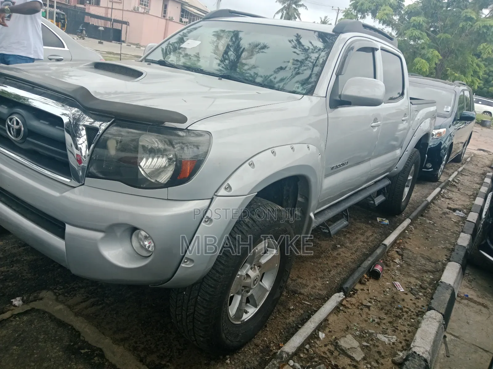 Toyota Tacoma Double Cab V6 Automatic 2011 Silver