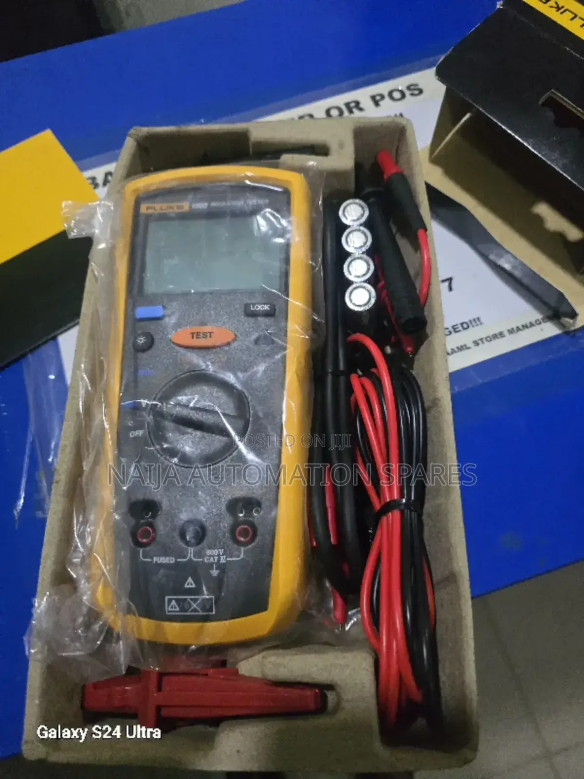 Fluke 1503 Insulation Resistance Meter