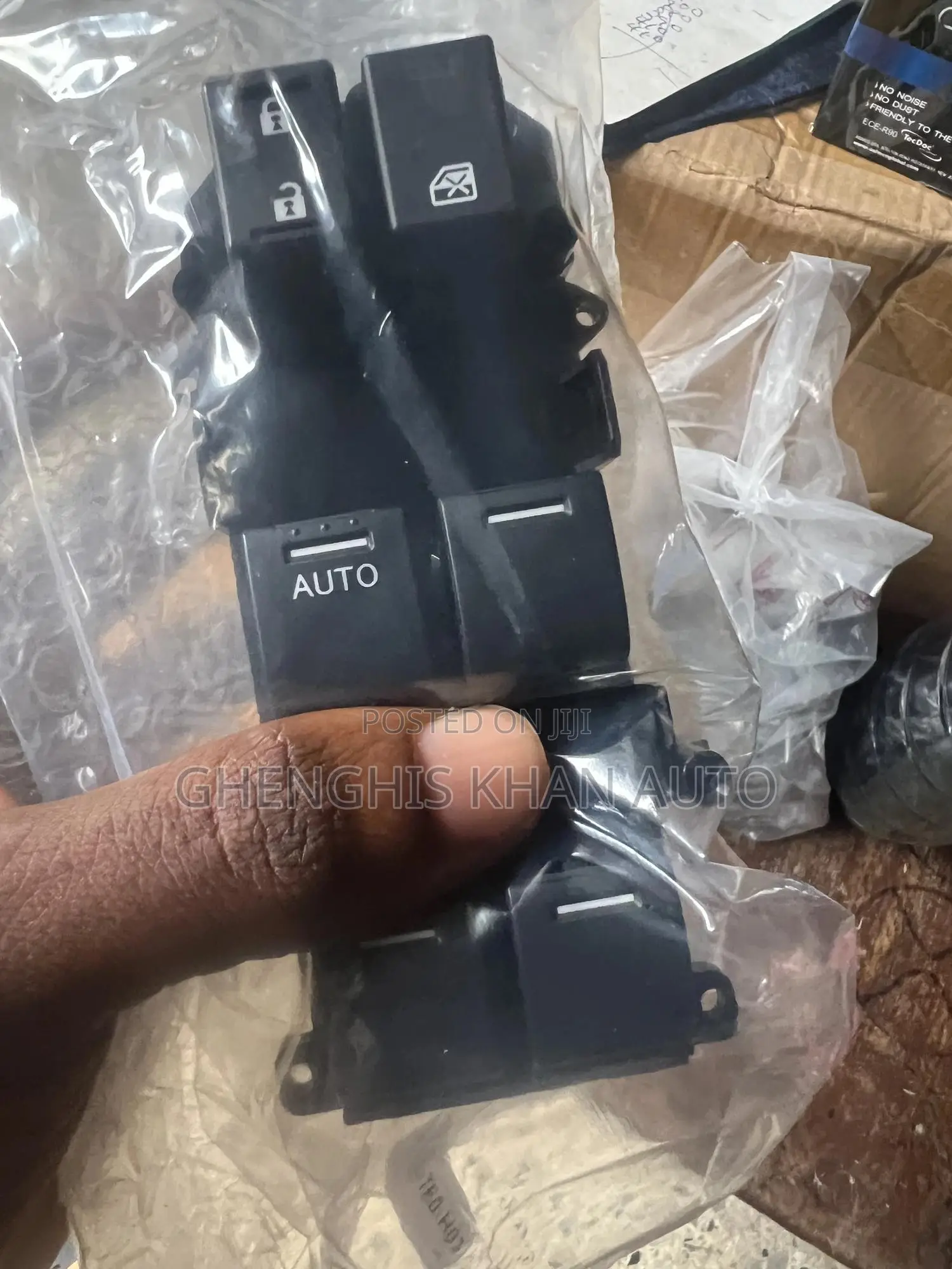 Power Window Control/ Pressing Button 2003-2007 Honda Accord