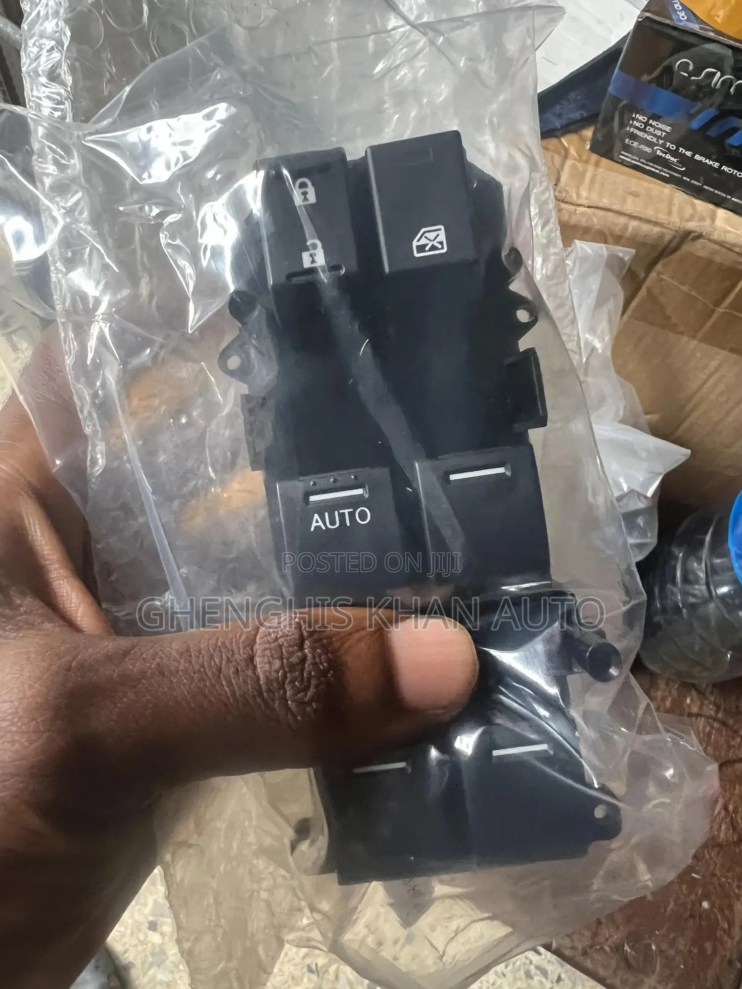 Power Window Control/ Pressing Button 2003-2007 Honda Accord