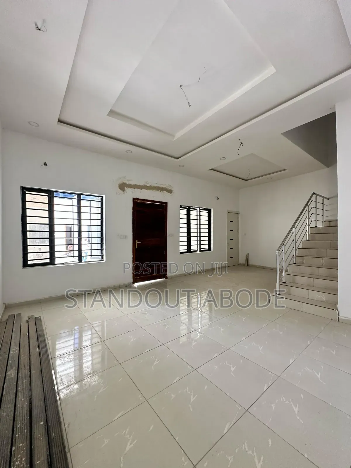3bdrm Duplex in Inside An Estate, Ikota for sale