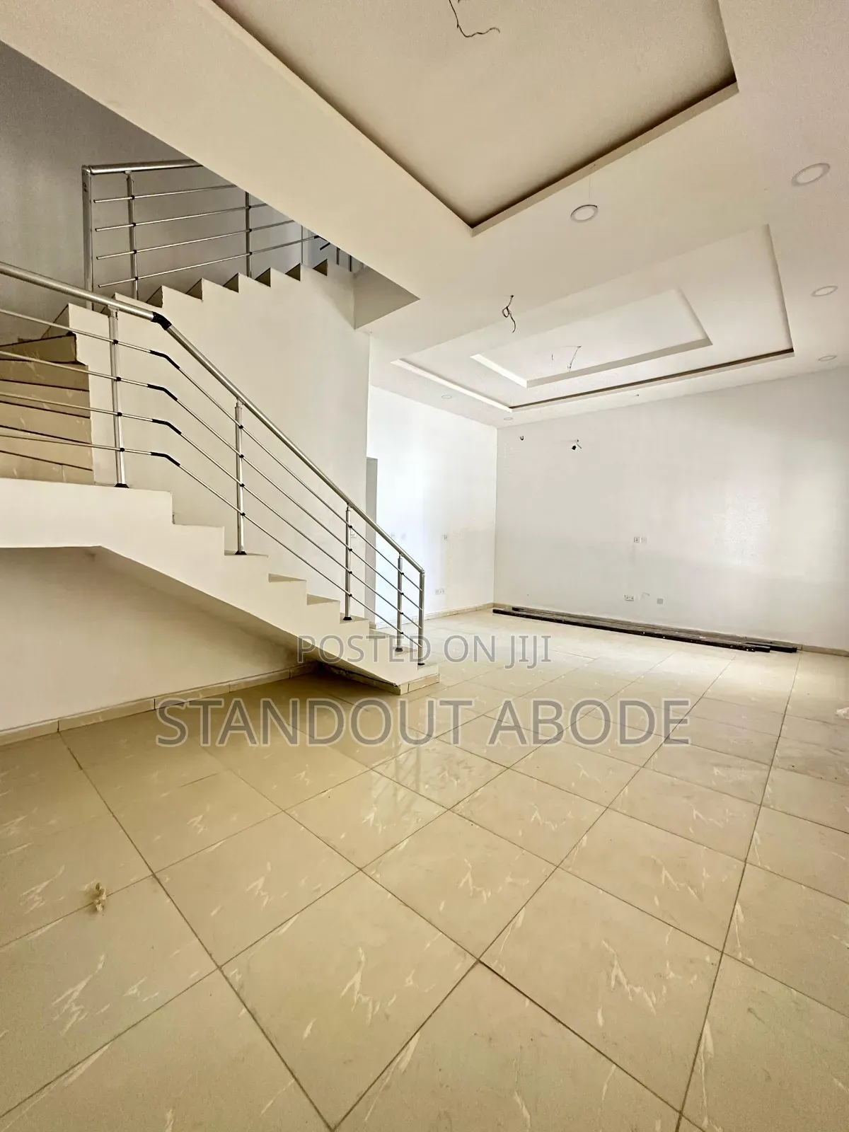 3bdrm Duplex in Inside An Estate, Ikota for sale