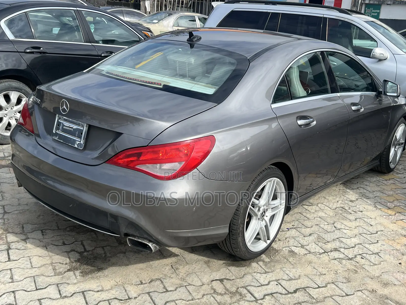 Mercedes-Benz CLA-Class CLA 250 4MATIC Wagon 2016 Gray