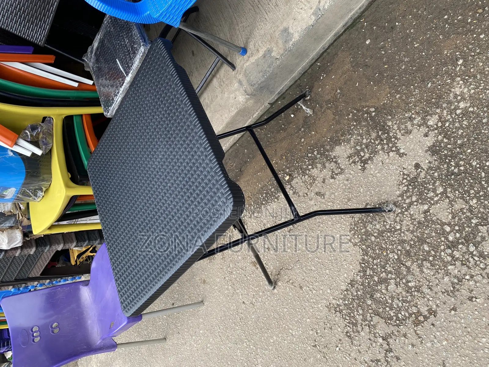 Foldable Plastic Table