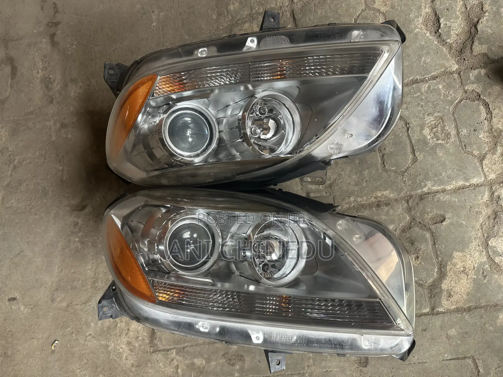 Headlight for Mercedes Benz Ml350 2012/13 Non Charger (Halogen)
