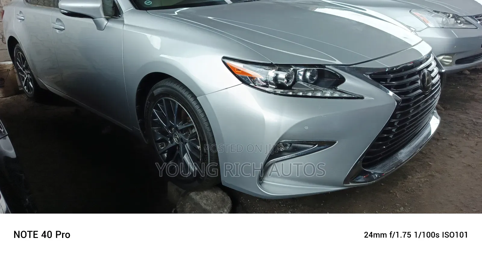 Lexus ES 2016 Silver