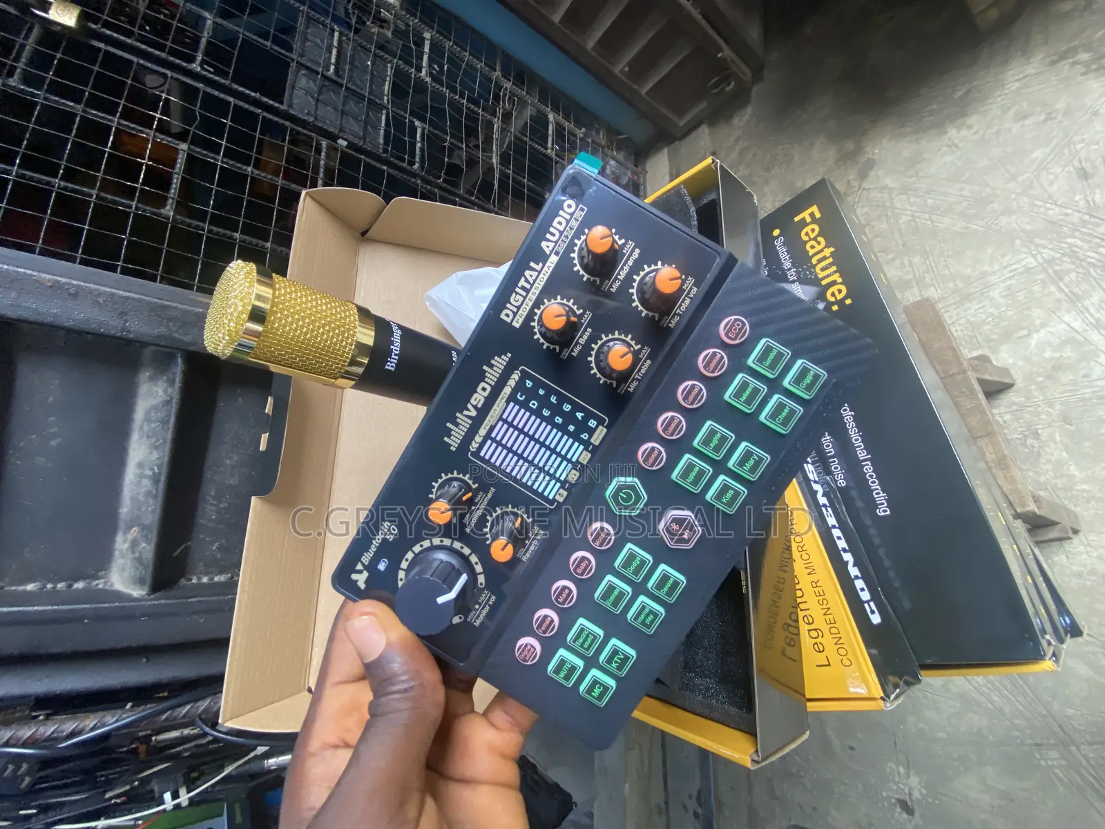V90+Bm800 Mic Birdsinger Podcast Mic 