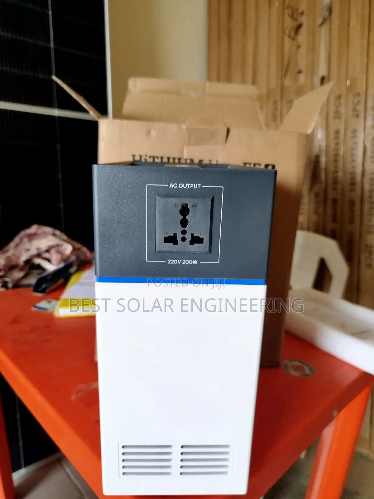 200w Solar Generator With 1.1kwh Lithium Battery