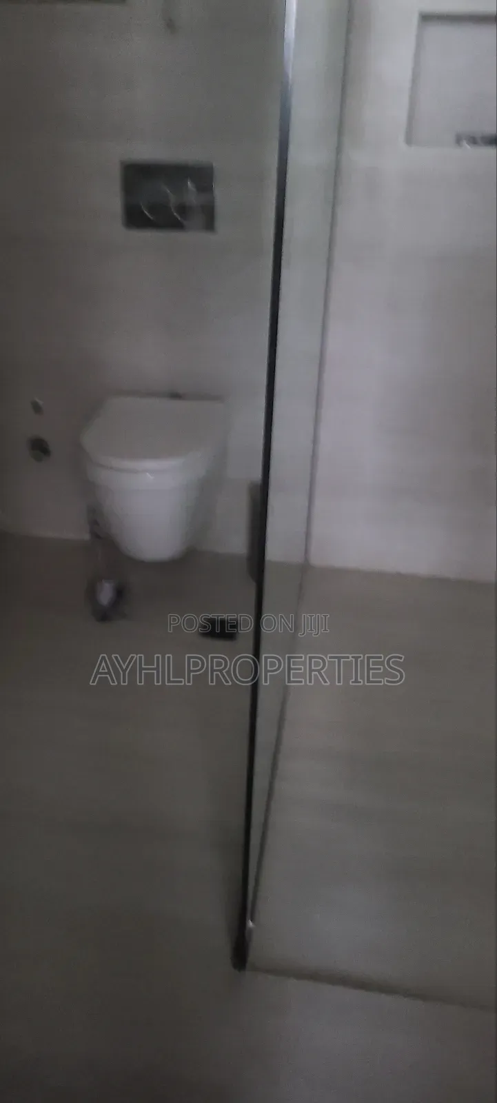 2bdrm Block of Flats in Lekki Phase 1 for sale