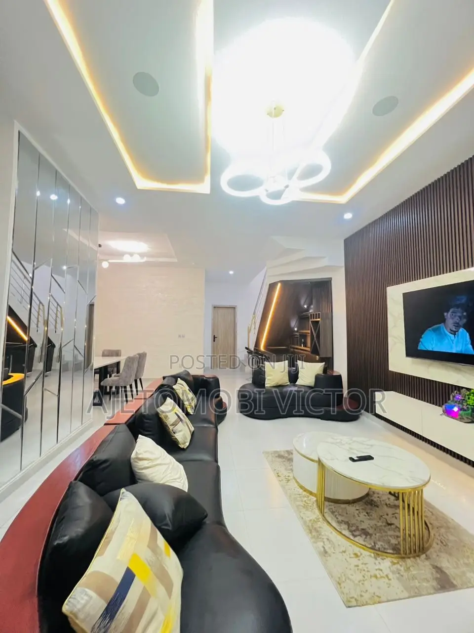 Luxury 4bedroom Apartment With Ps5