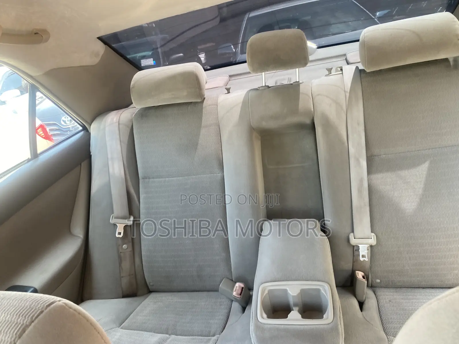Toyota Camry LE 4dr Sedan (2.4L 4cyl 5A) 2005 Gray