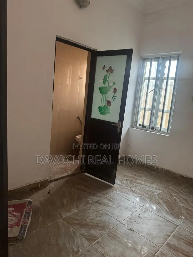 5bdrm Duplex in Ajah for rent