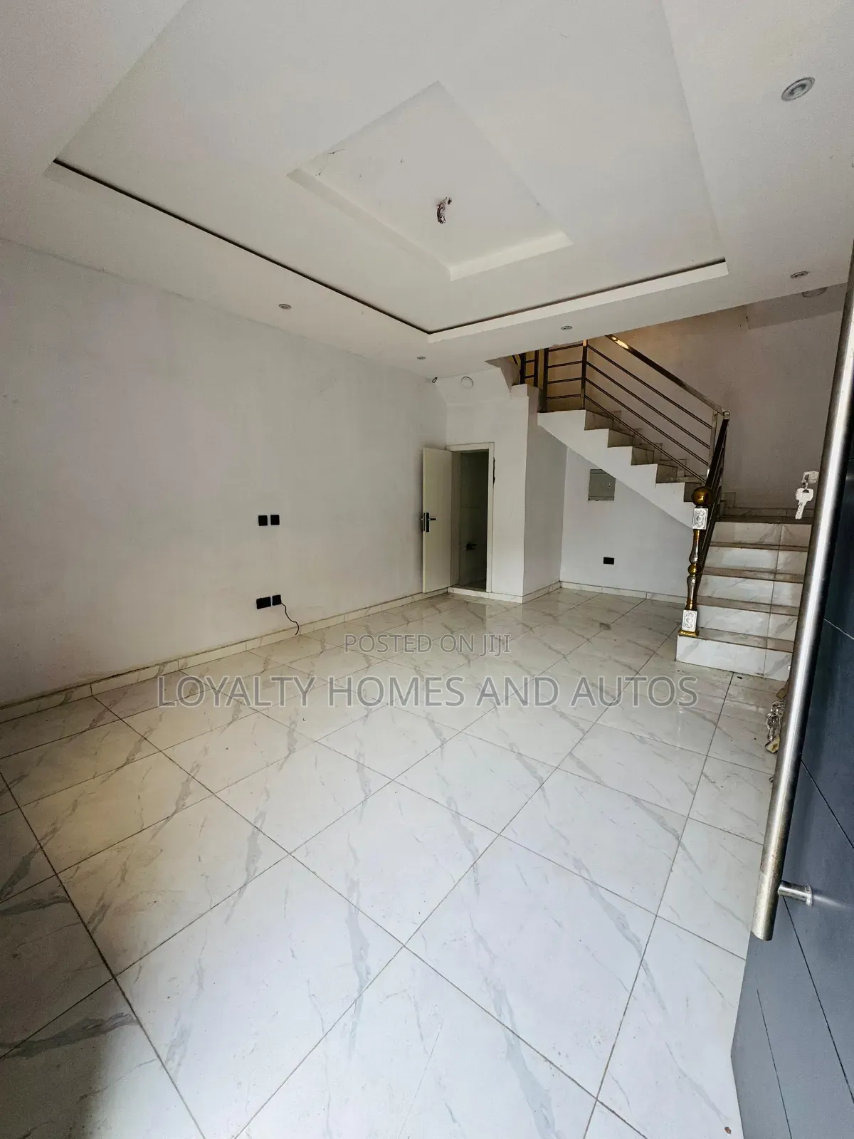 4bdrm Duplex in Omole Phase 1 Ikeja for sale