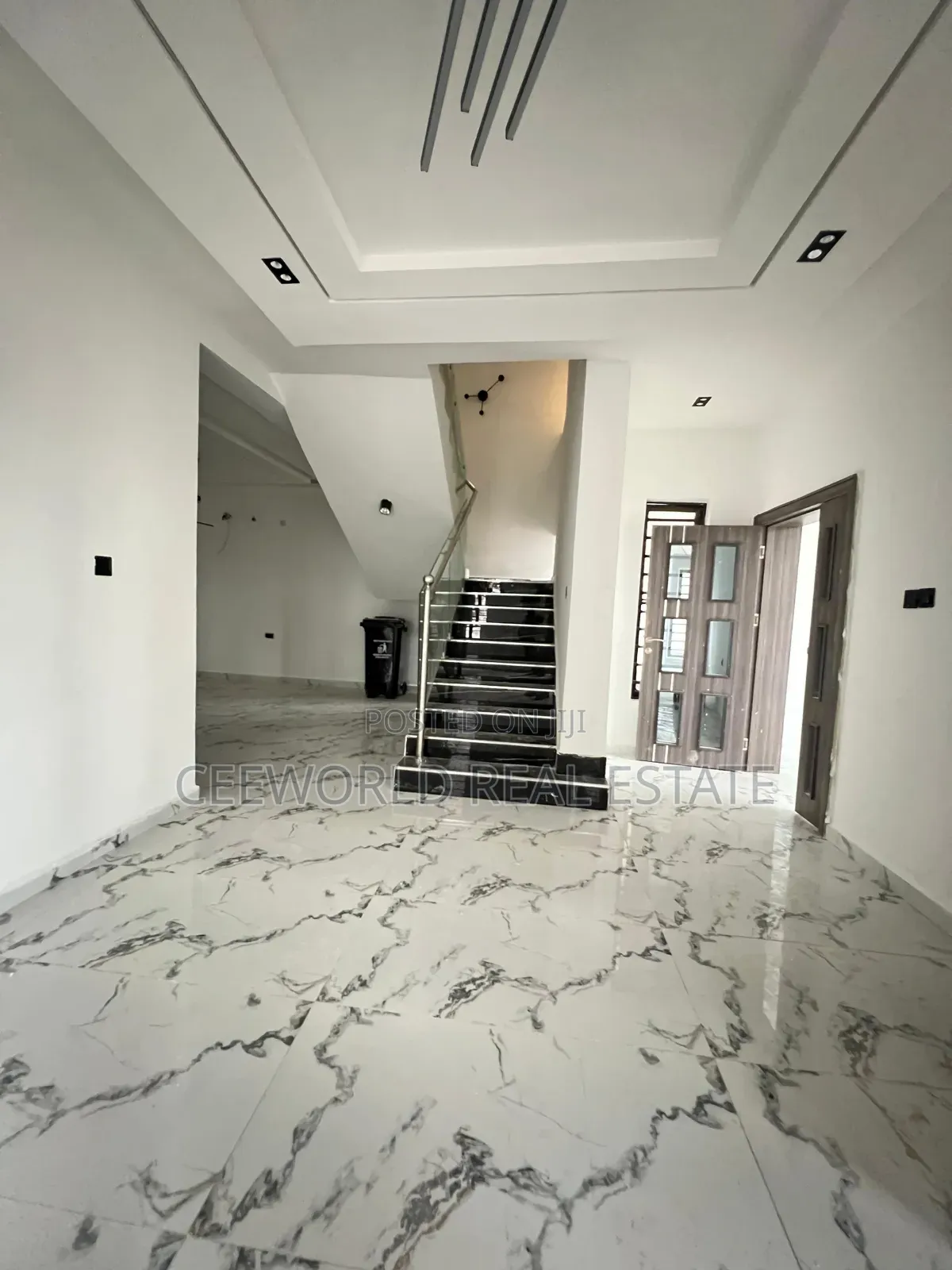 4bdrm Duplex in Chief Lateef Oyelade for sale
