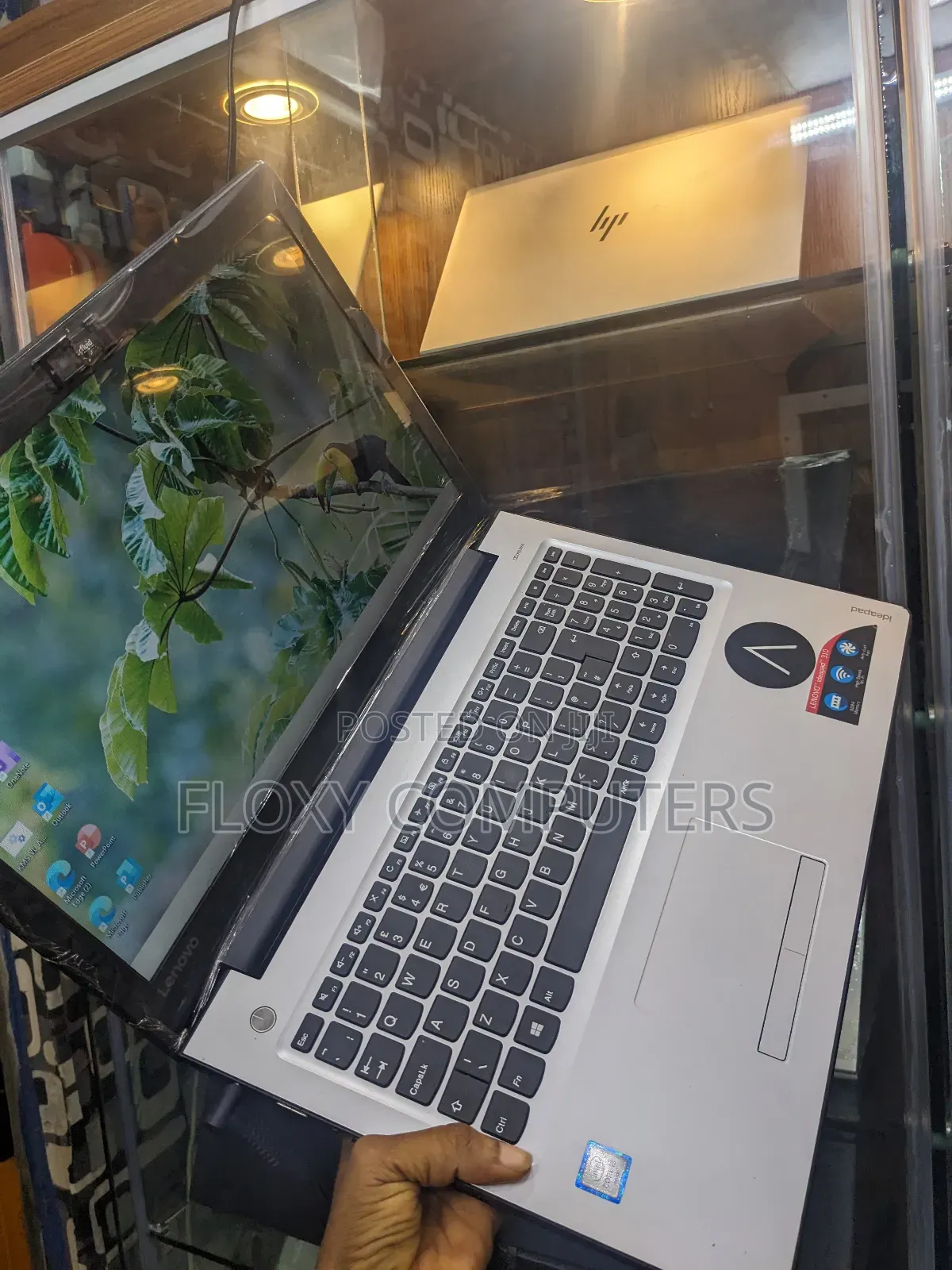 Laptop Lenovo IdeaPad 310 8GB Intel Core i3 HDD 500GB