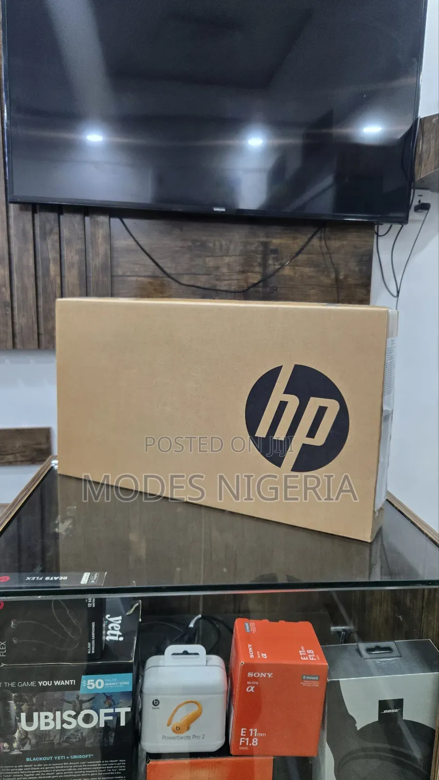 New Laptop HP 17-3000 16GB Intel Core Ultra 7 SSD 1T