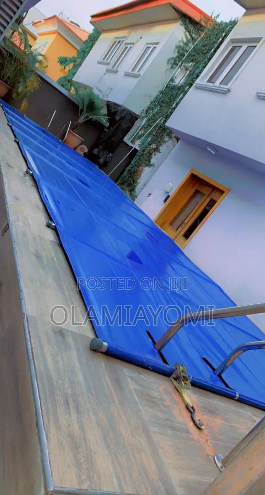 Fully Automated Pool Cover With Remote Control