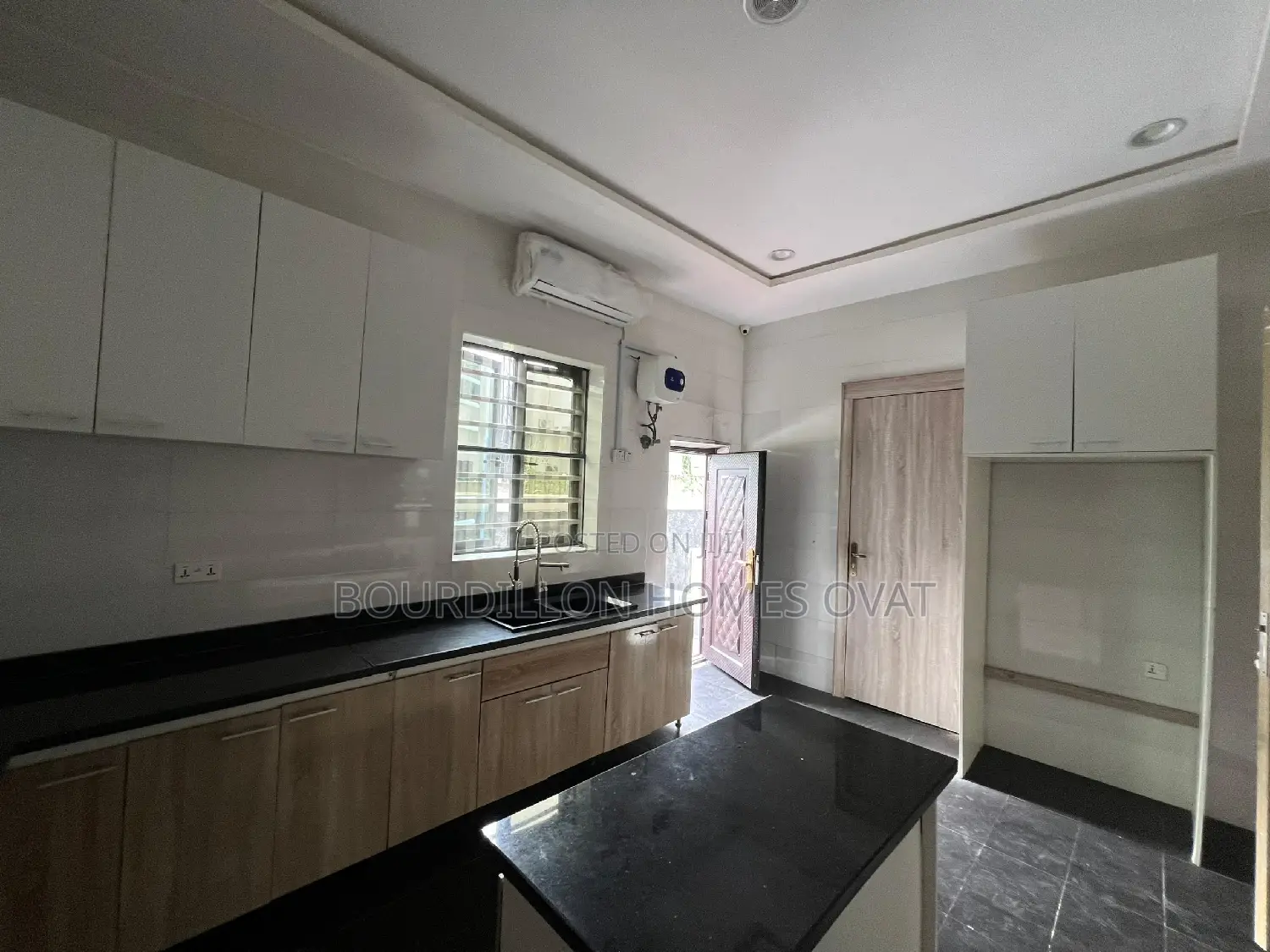 5bdrm Duplex in Orchid Lekki Lagos for sale