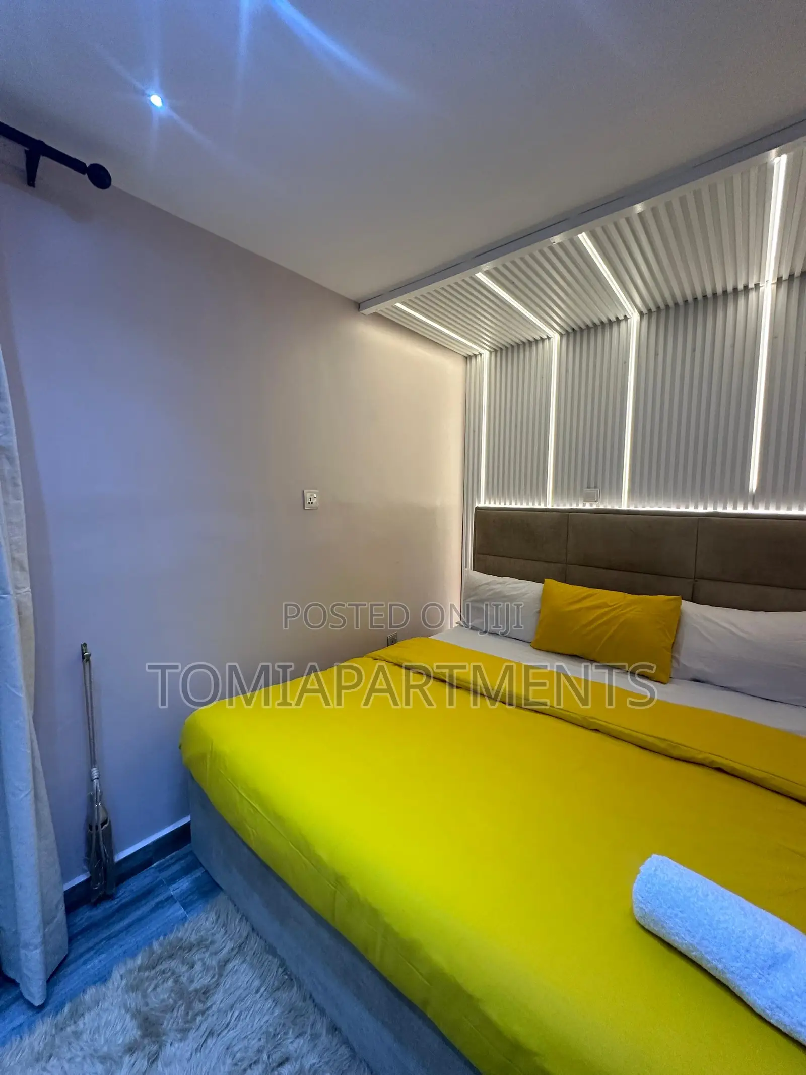 Lovely 1 Bedroom Shortlet With Ps5 in Lekki Right