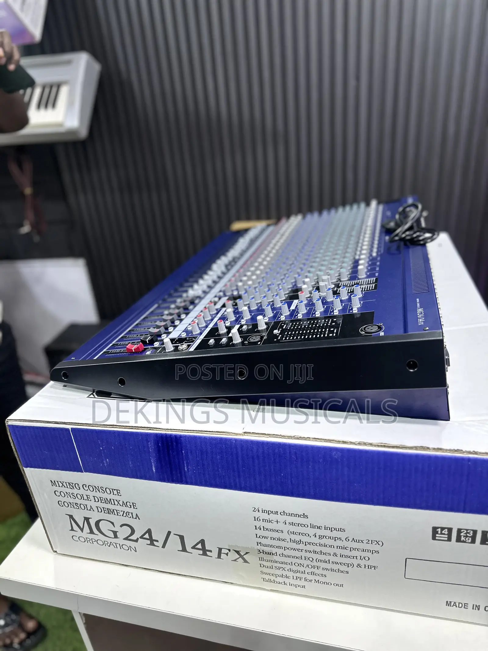 Yamaha Mixer 24 Channels - Yamaha Mg24/14fx Analogue Mixer