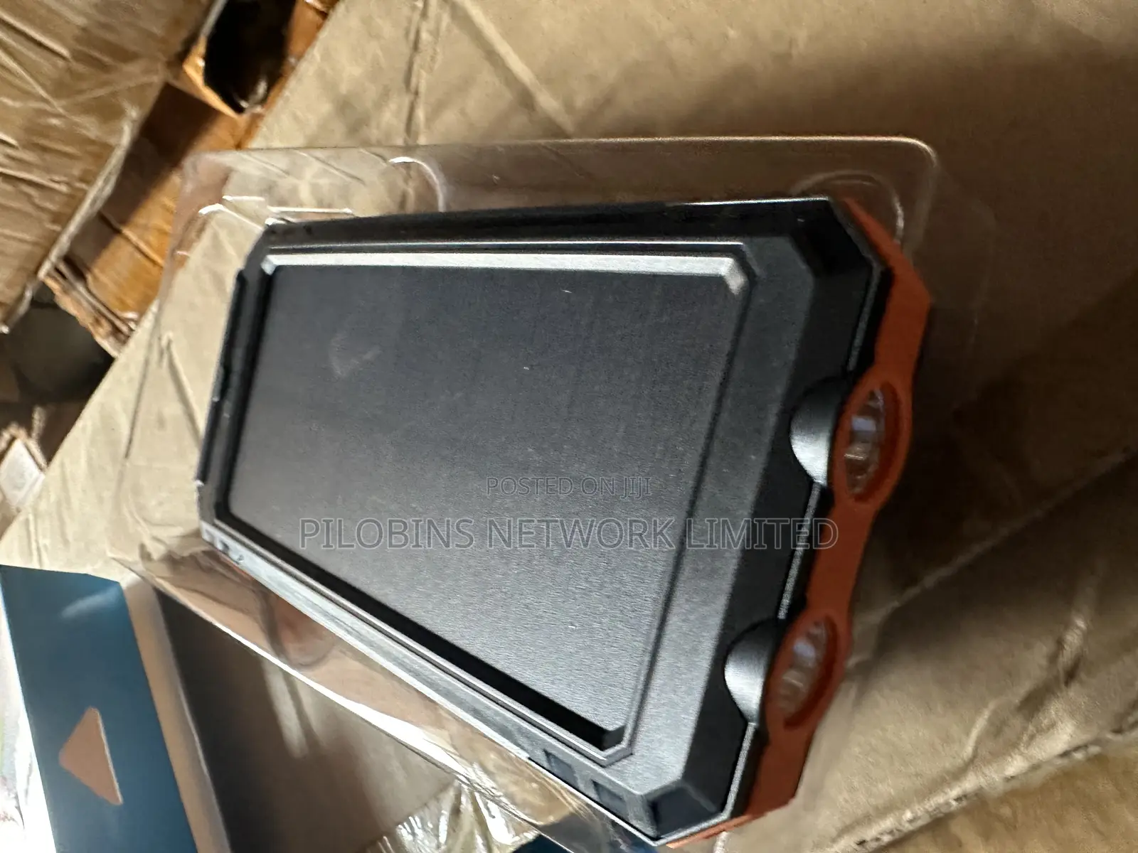 20,000 Mah Solar Power Bank