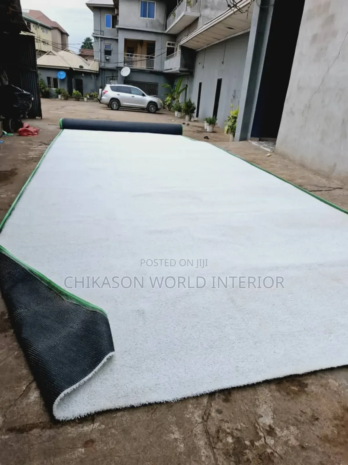 Standard Quality White Color Grass Carpet