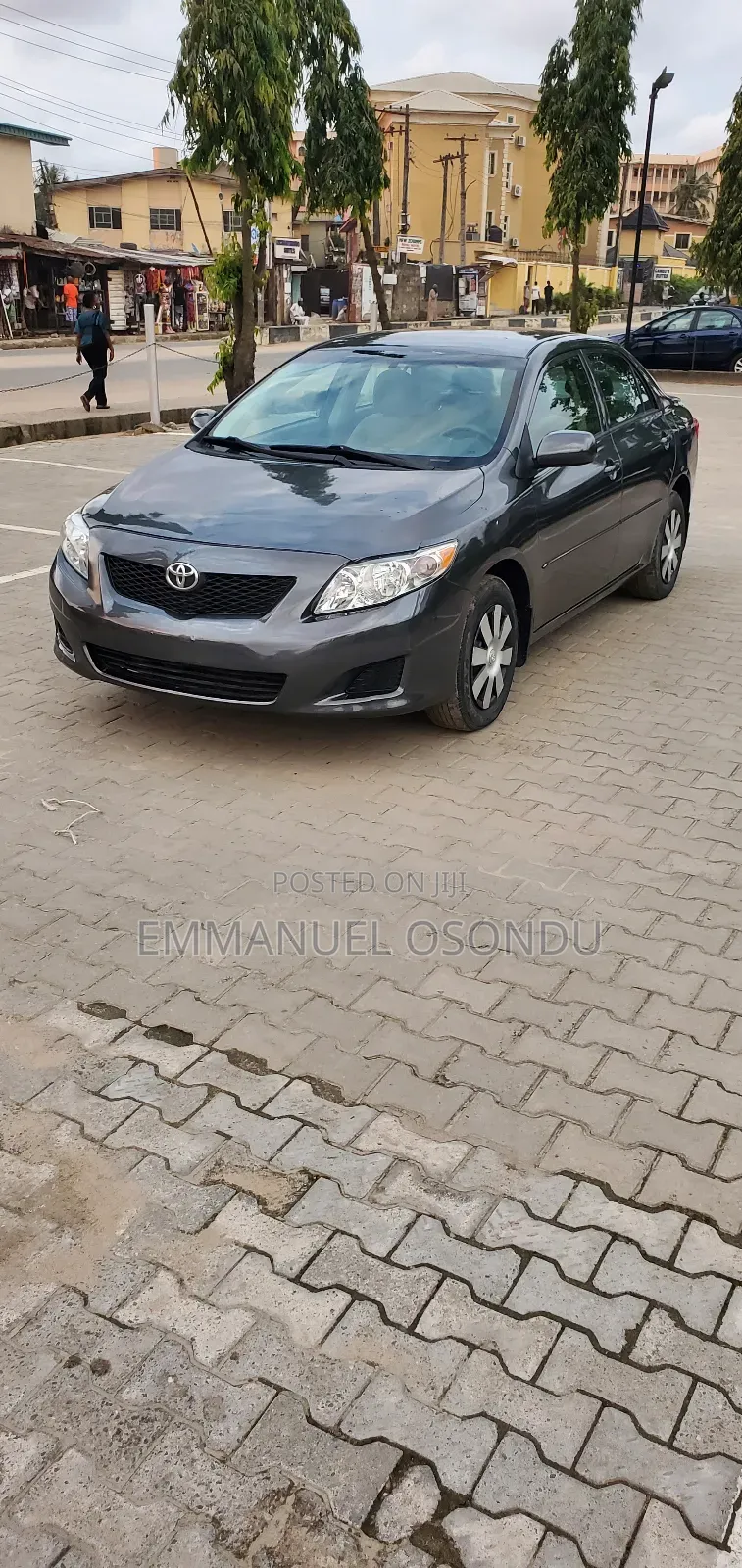 Toyota Corolla 2010 Gray