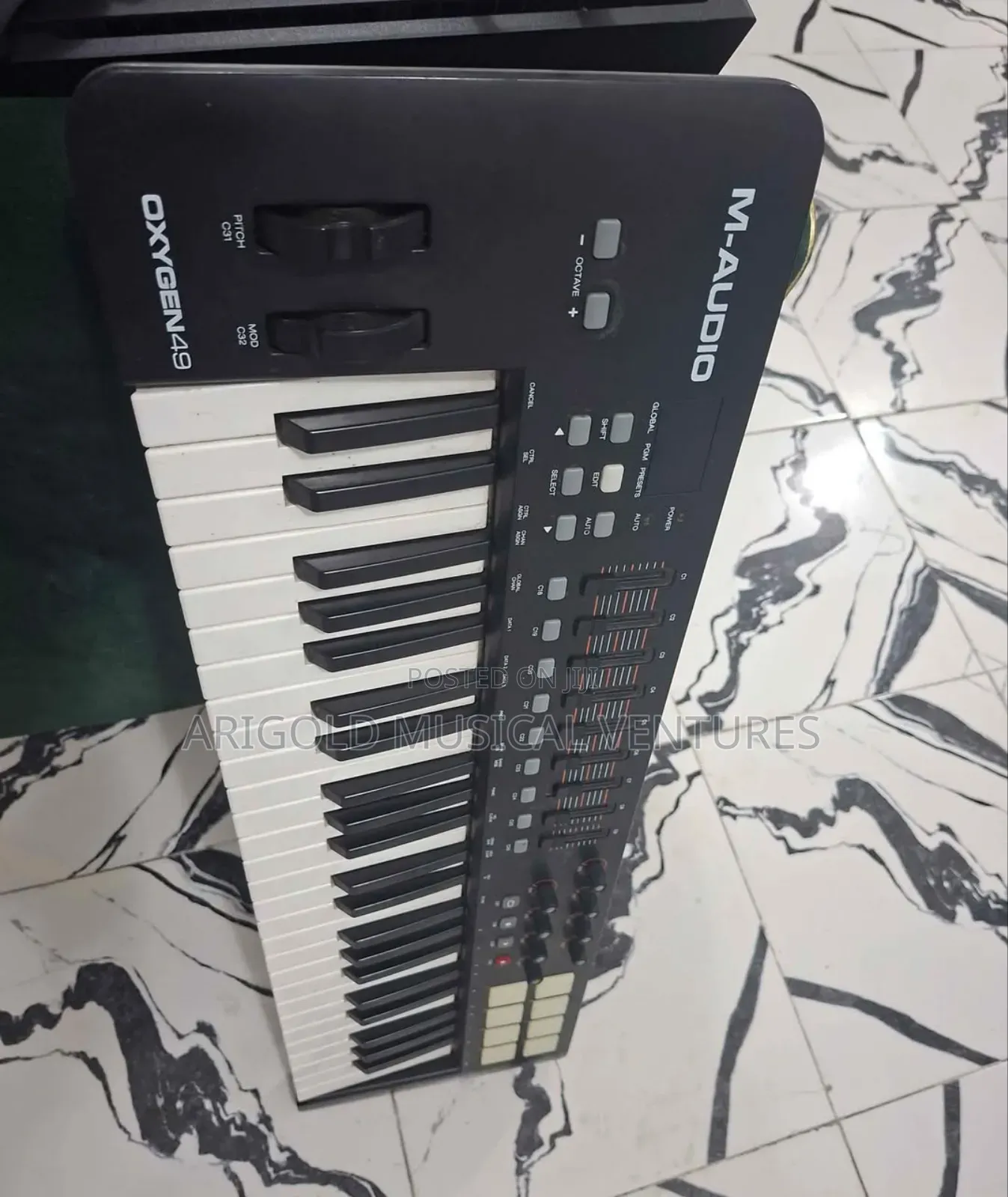 Professional M Audio Midi Keyboard Oxygen 49 3 Months Used Like New 