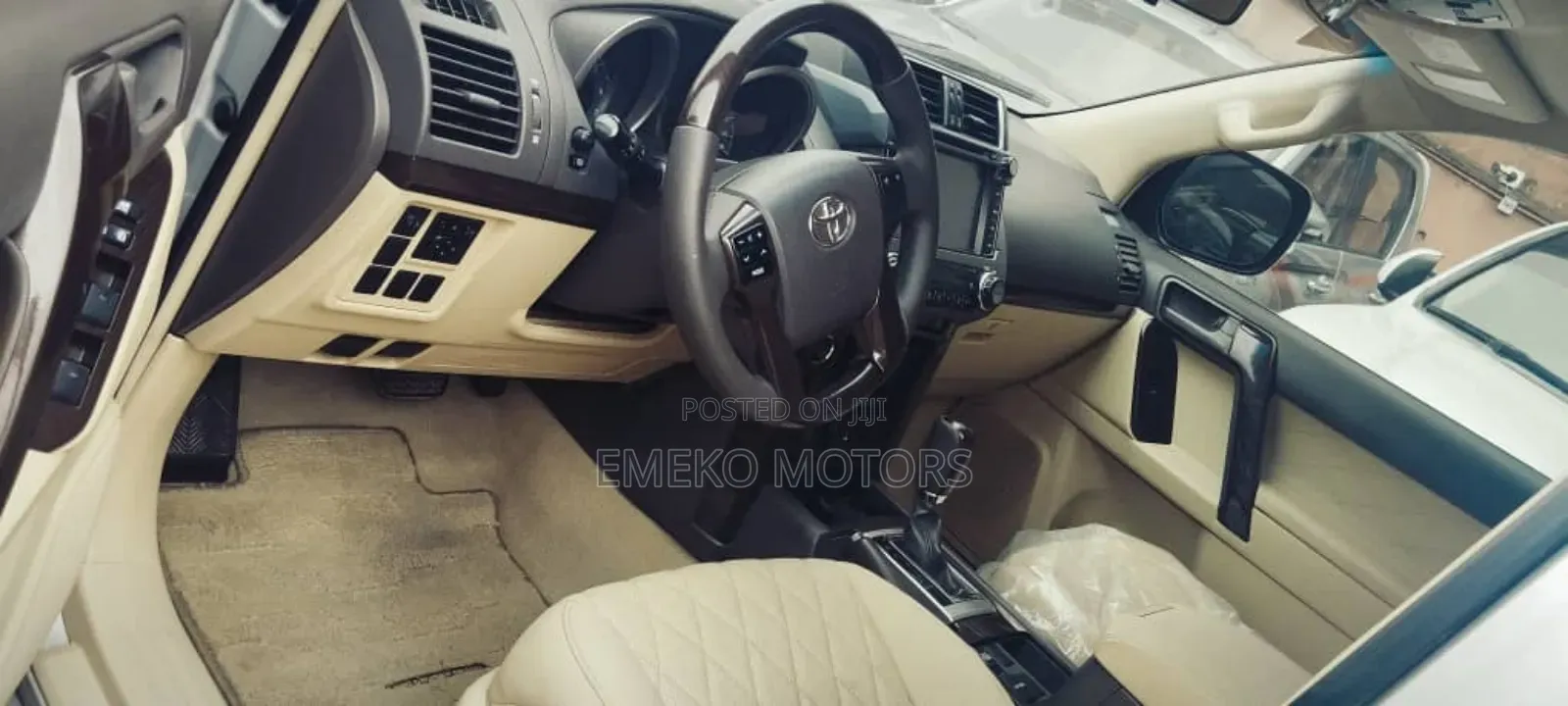 Toyota Land Cruiser Prado 4.0 Petrol TX-L 2017 Silver