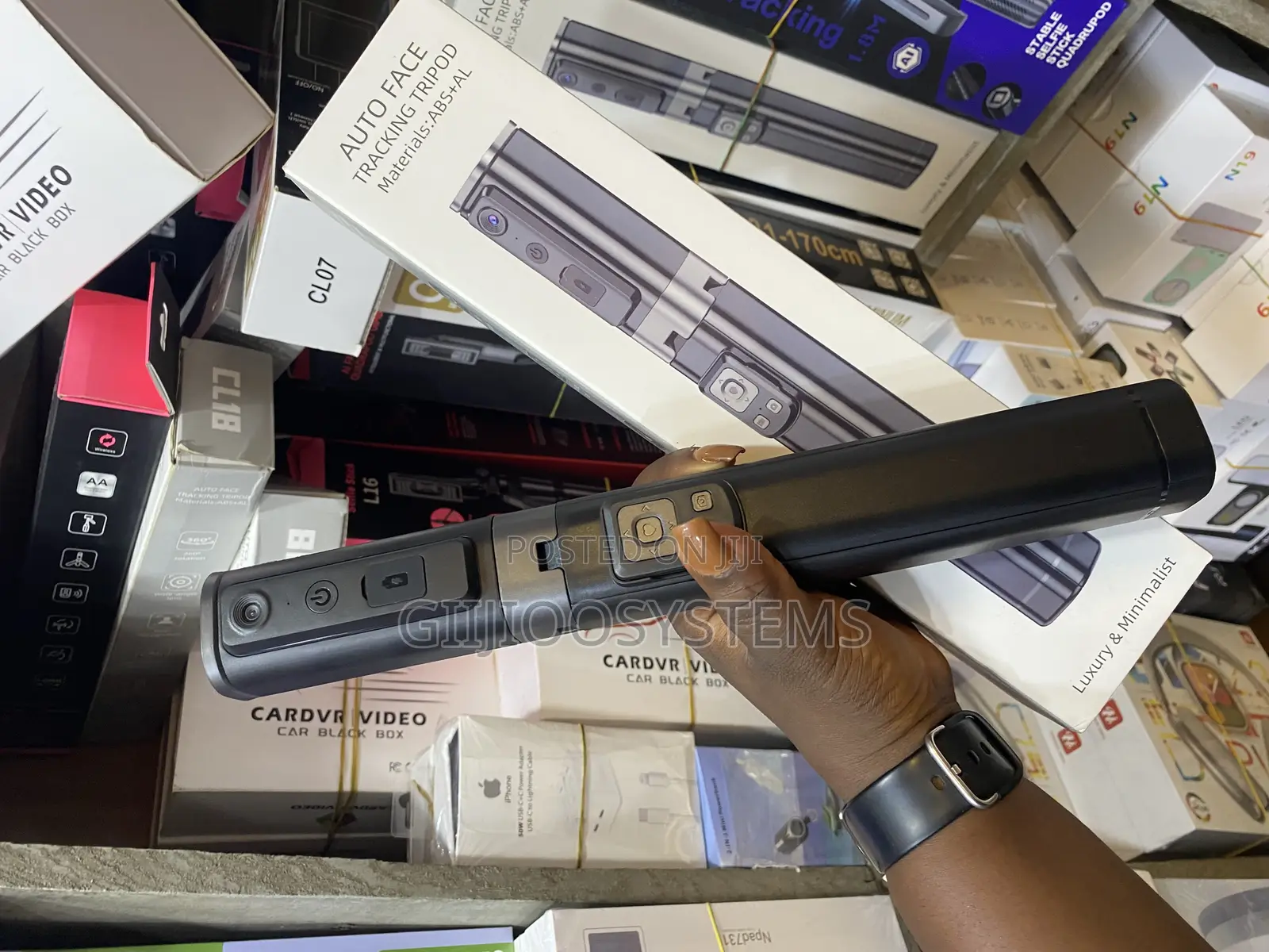 Cl18 Auto Face Tracking Tripod