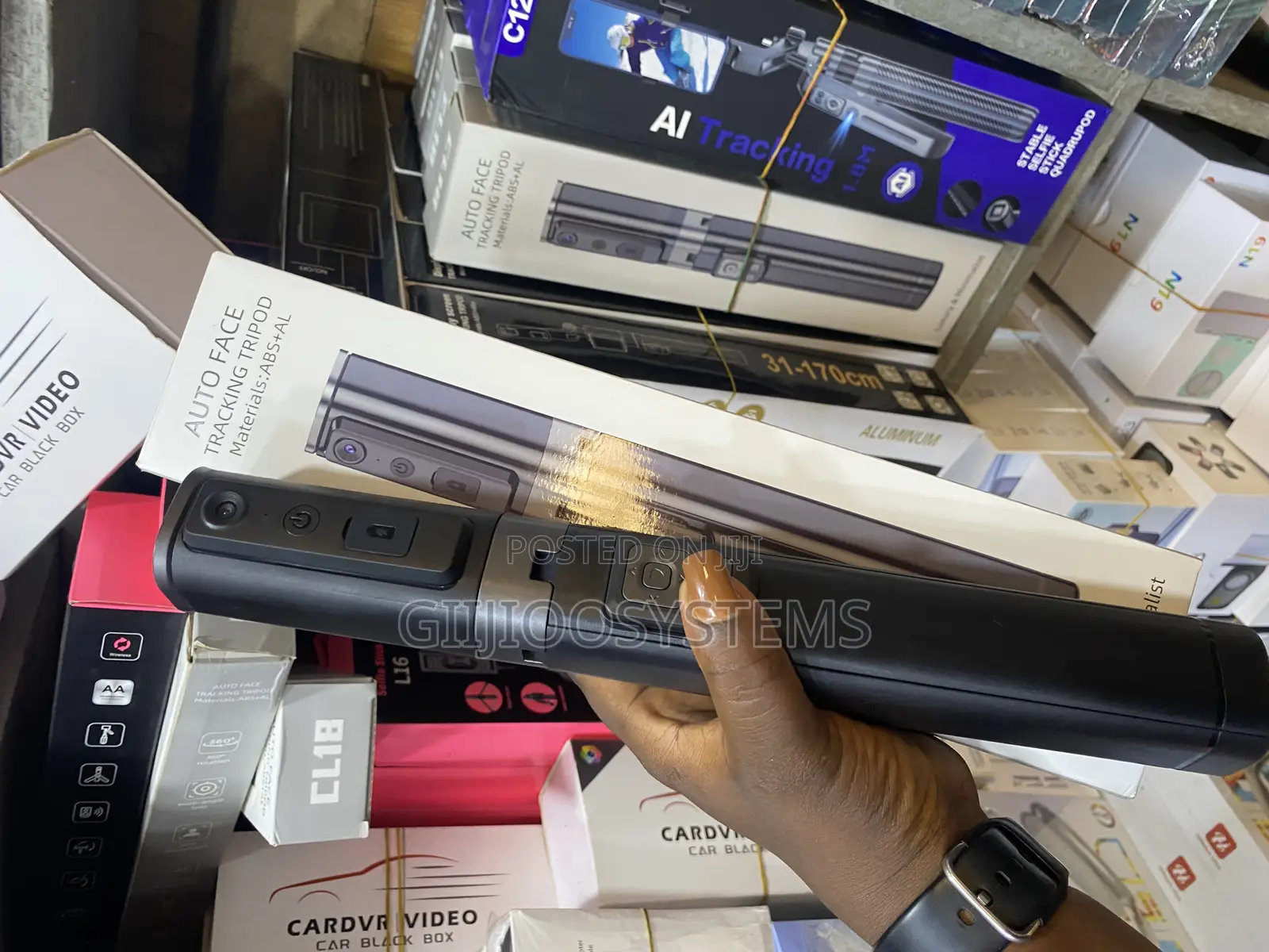 Cl18 Auto Face Tracking Tripod