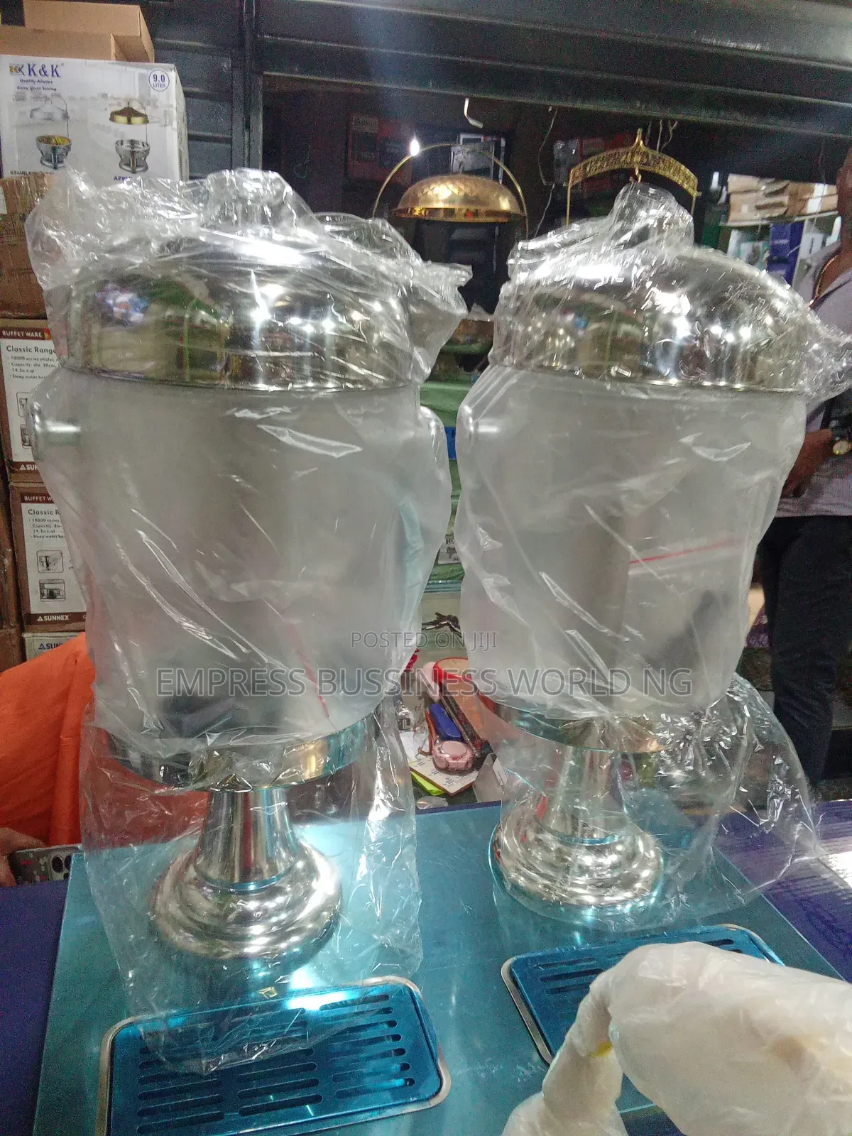 Double Fancy Drinks Dispenser.