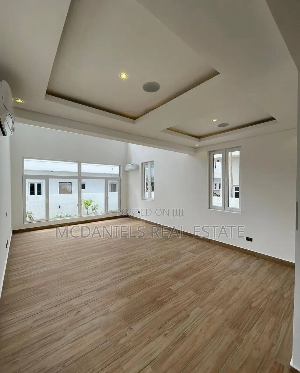 Furnished 4bdrm Duplex in Osapa london for sale