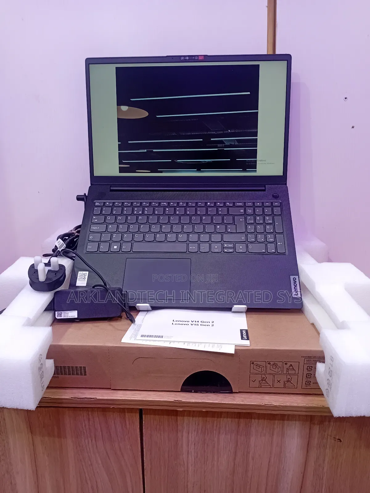 New Laptop Lenovo IdeaPad S145 8GB Intel Core i3 SSD 512GB