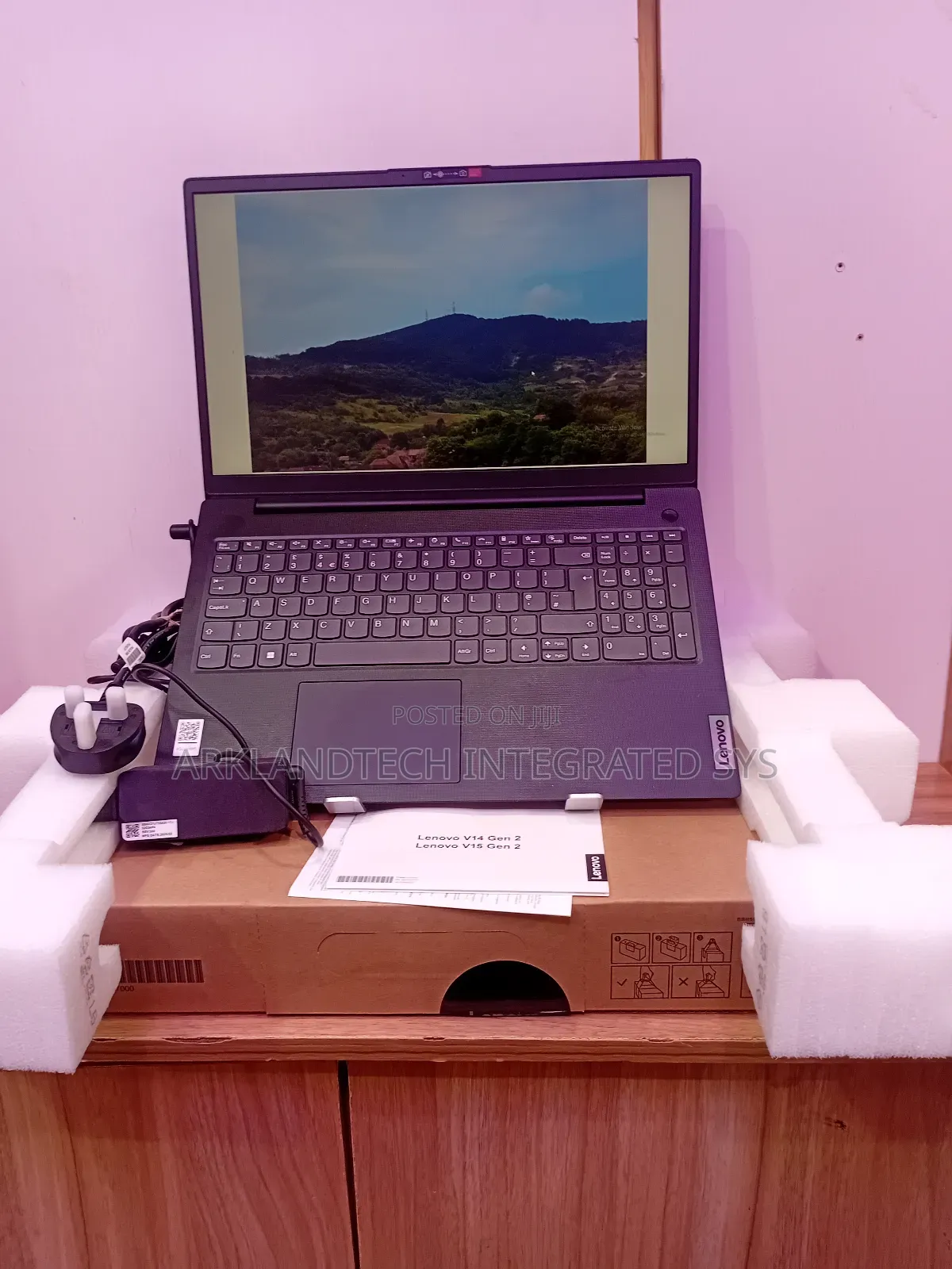 New Laptop Lenovo IdeaPad S145 8GB Intel Core i3 SSD 512GB