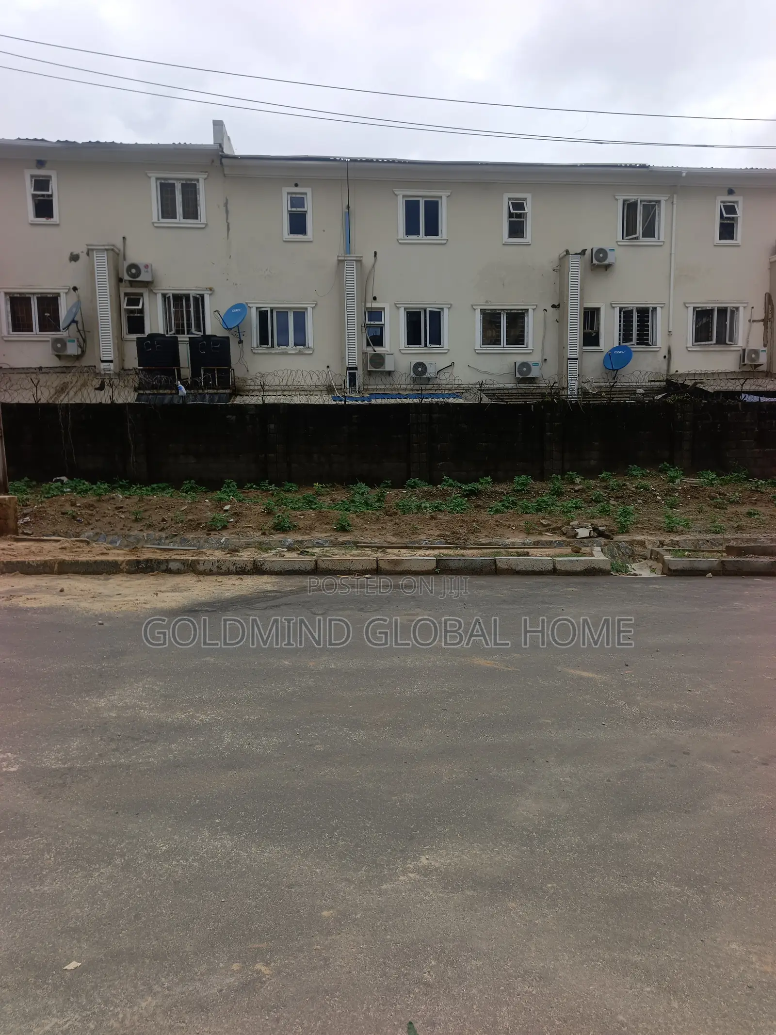 Estate Plot Dpc Level To Build 4bedroom Terrace Duplex With B.Q
