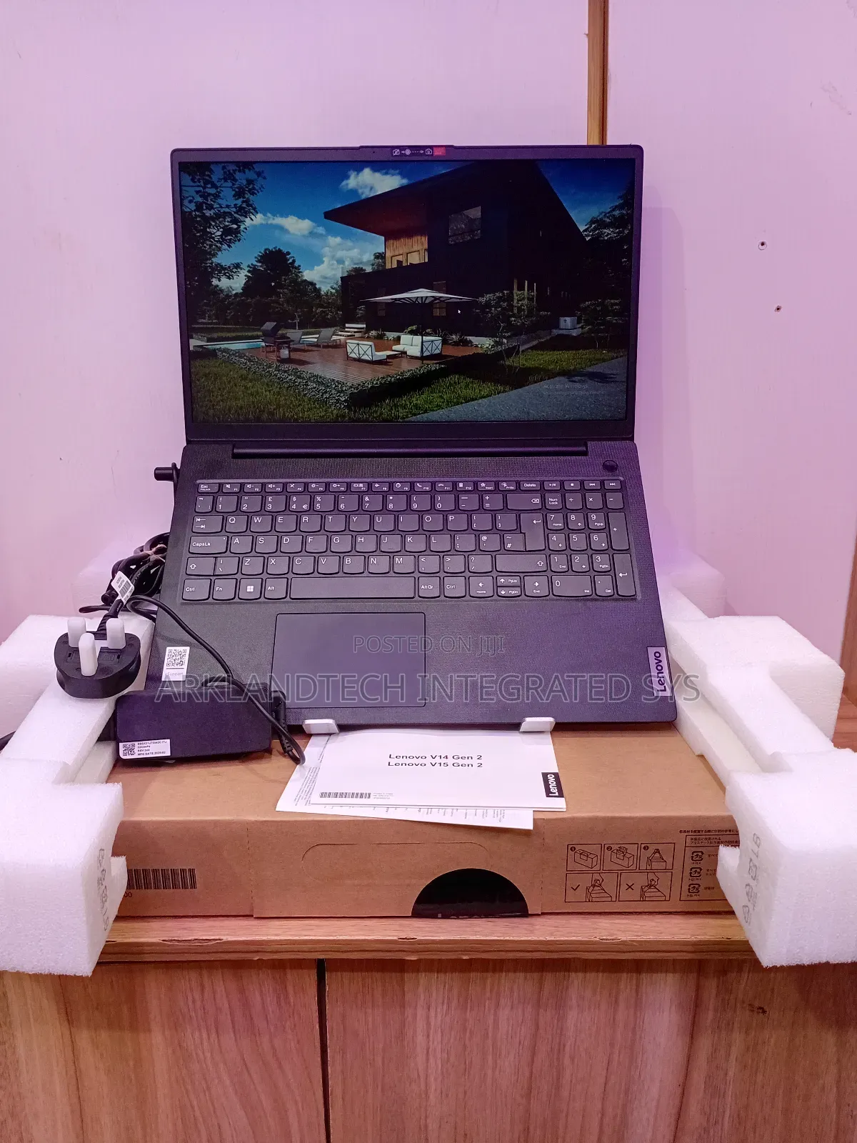 New Laptop Lenovo Ideapad S145-15 8GB Intel Core i3 SSD 512GB
