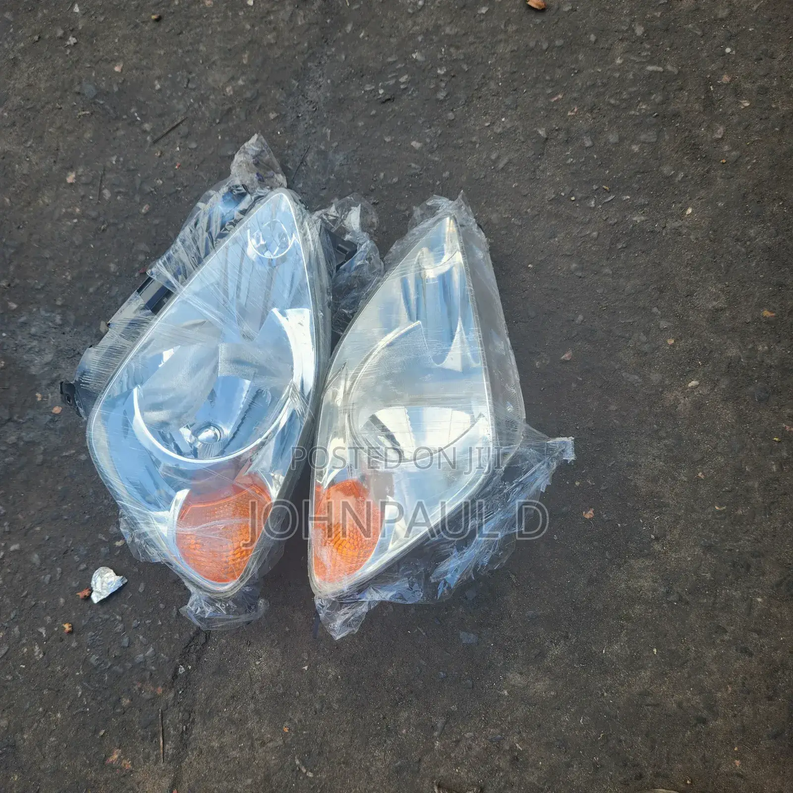 Head Lamp CRV 03 to 04