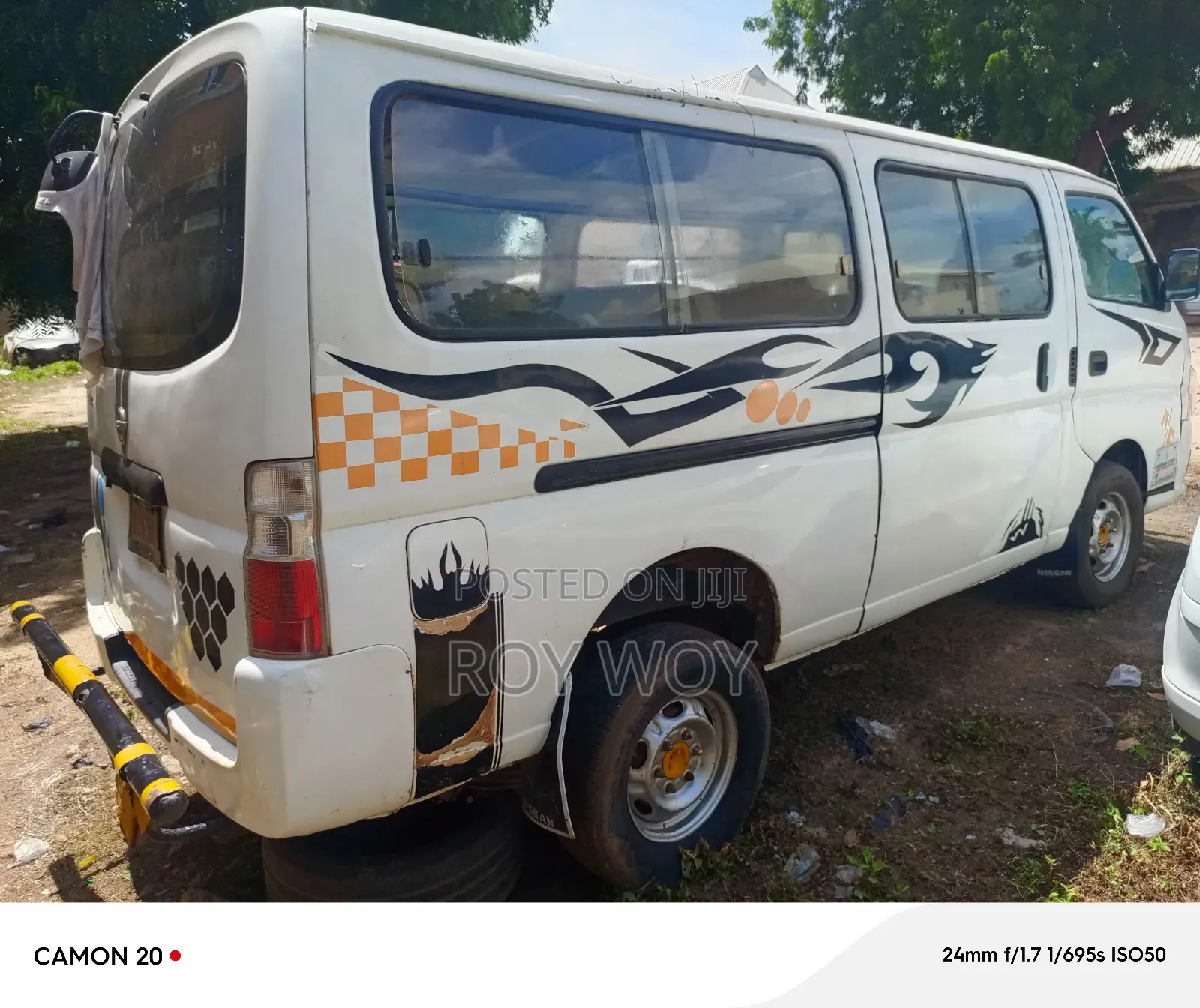 Nissan Caravan (Urvan) 1996 White