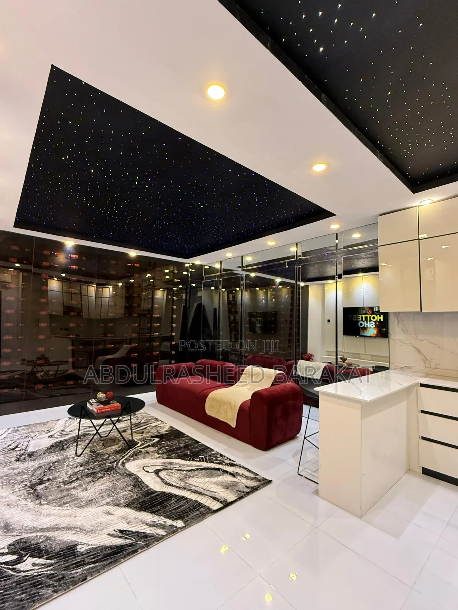 Deluxe Max 1 Bedroom Apartment With a Private Cinema and Bathub
