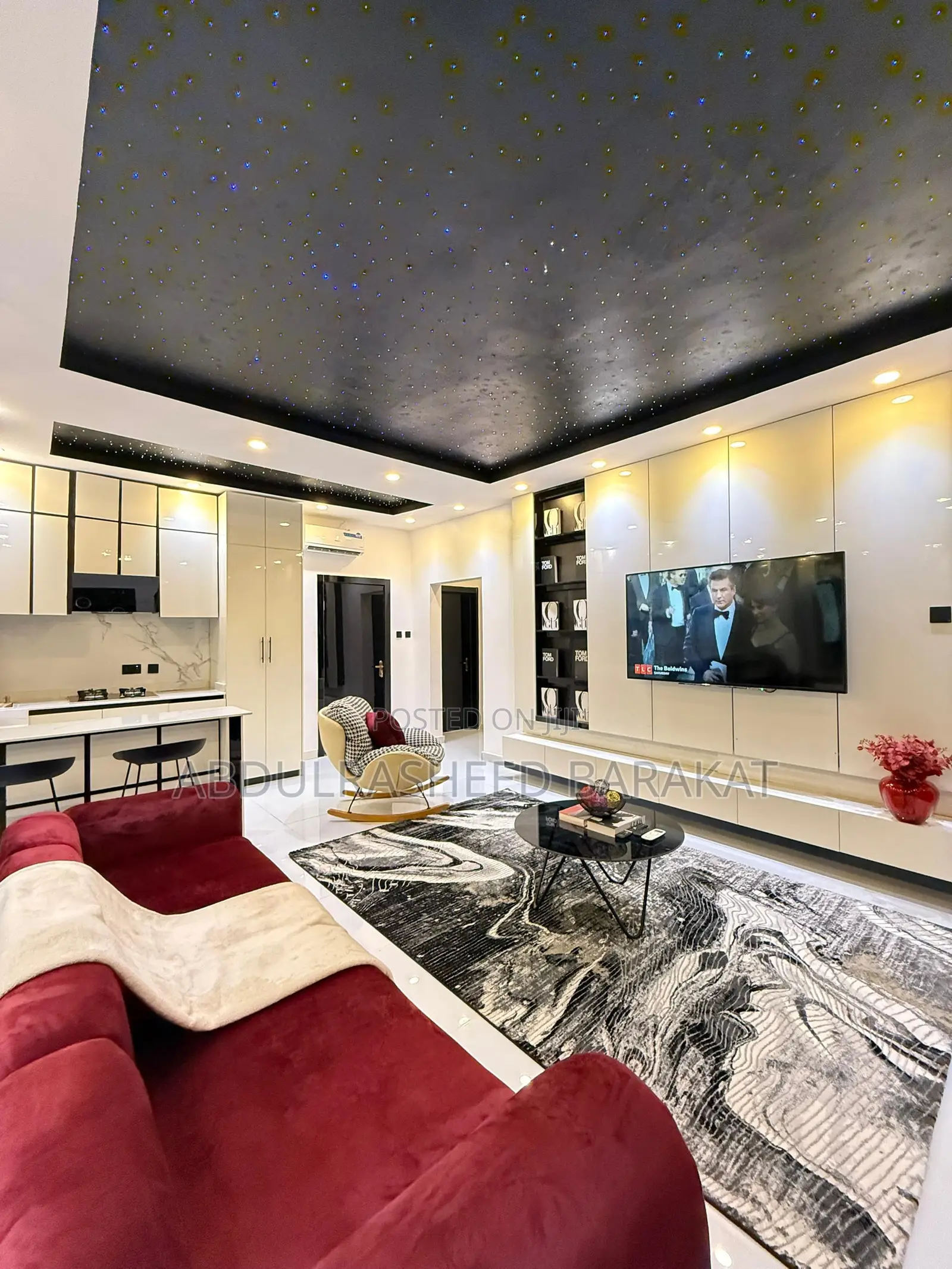 Deluxe Max 1 Bedroom Apartment With a Private Cinema and Bathub
