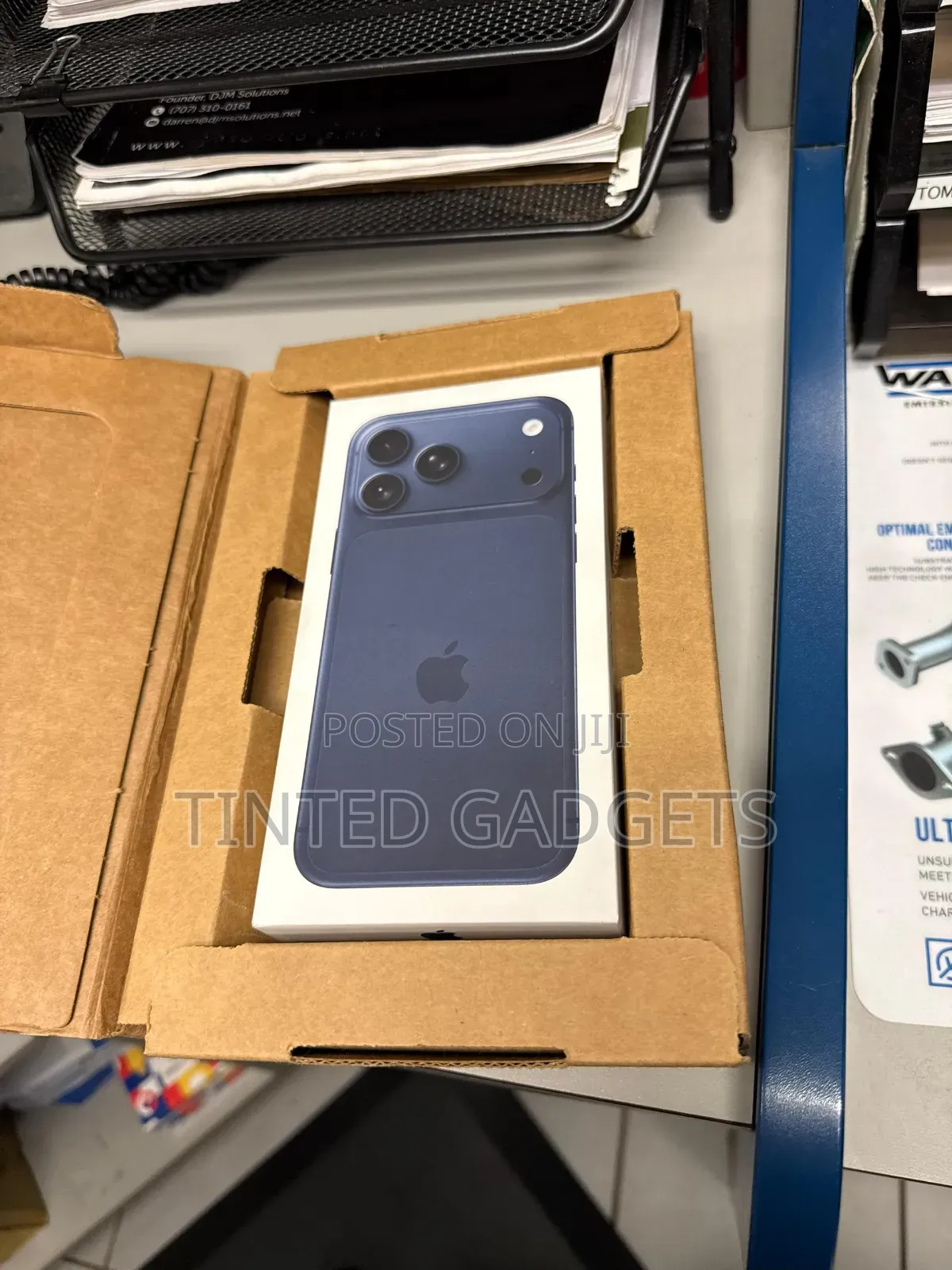 New Apple iPhone 17 Pro Max 256 GB Blue