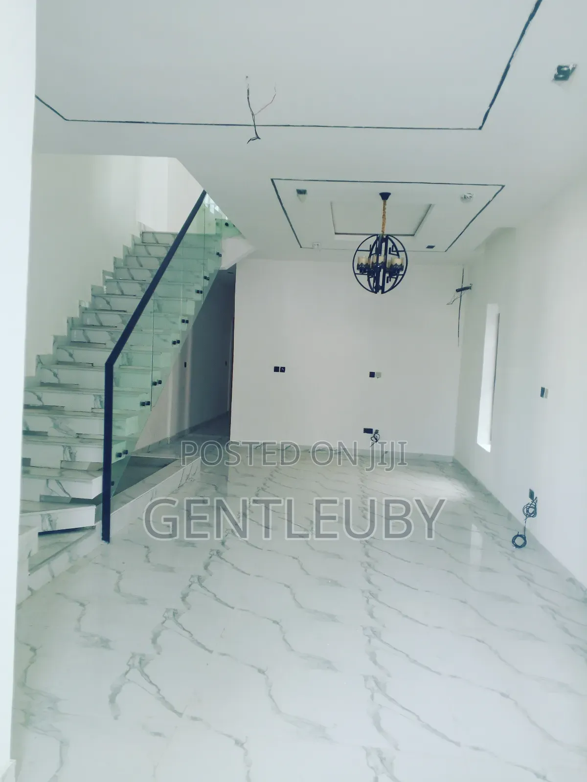 4bdrm Duplex in Idado Estate, Lekki Phase 2 for sale
